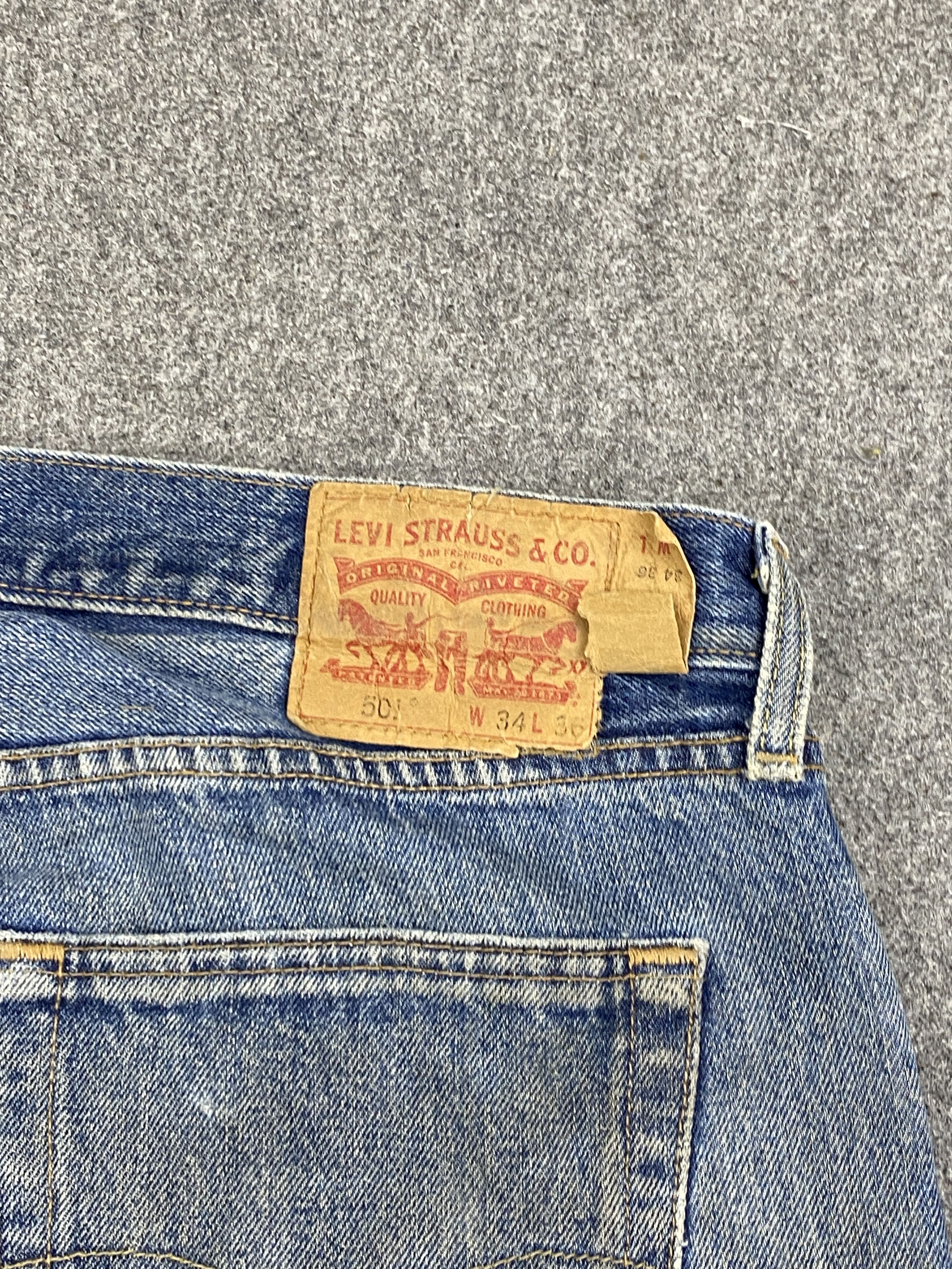 Levi's × Vintage Vintage Levi's 501 Distressed Jeans Size US 36 / EU 52 - 5 Thumbnail