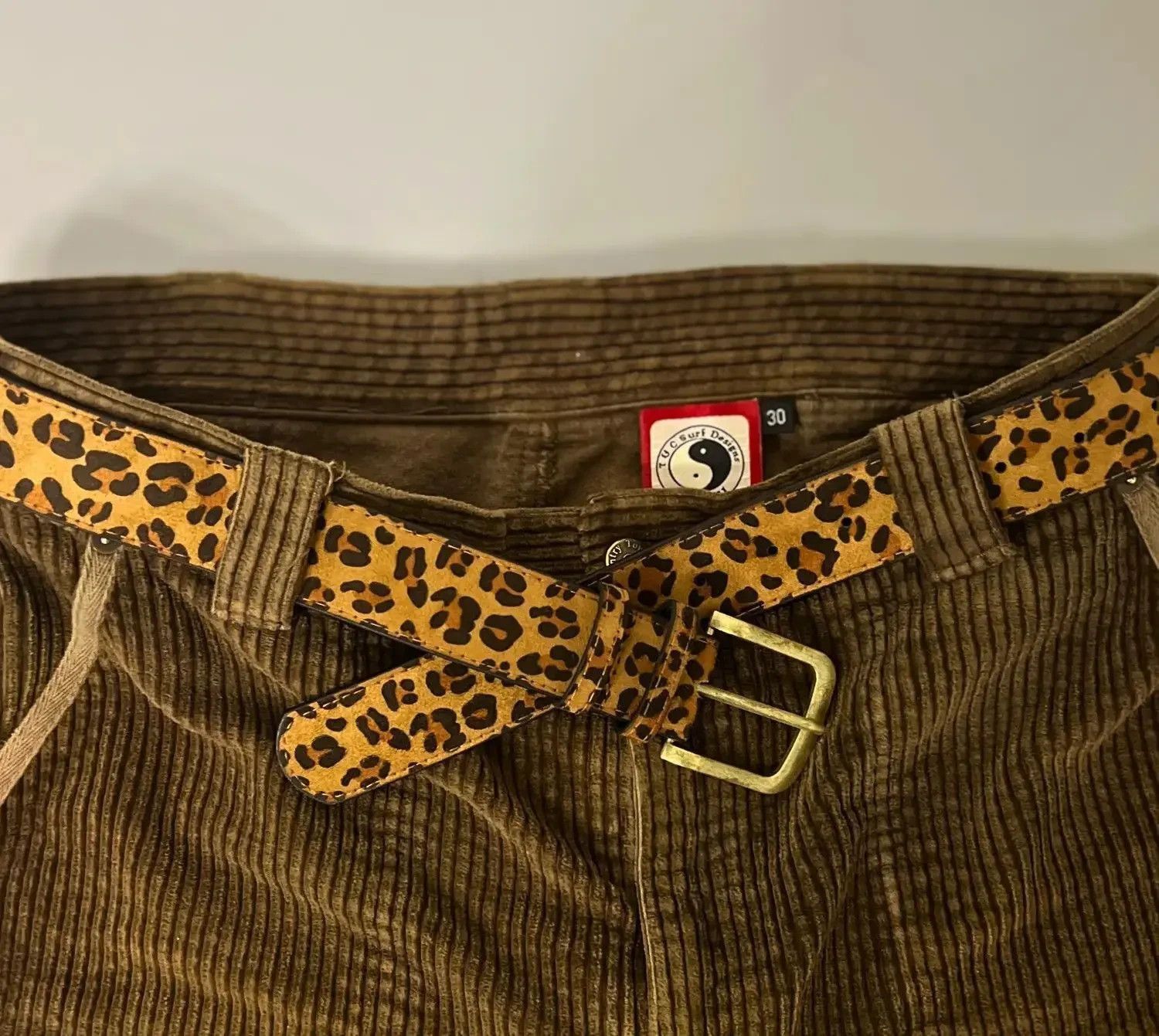 Japanese Brand 2000s leopard cheetah print belt Size 32 - 1 Thumbnail