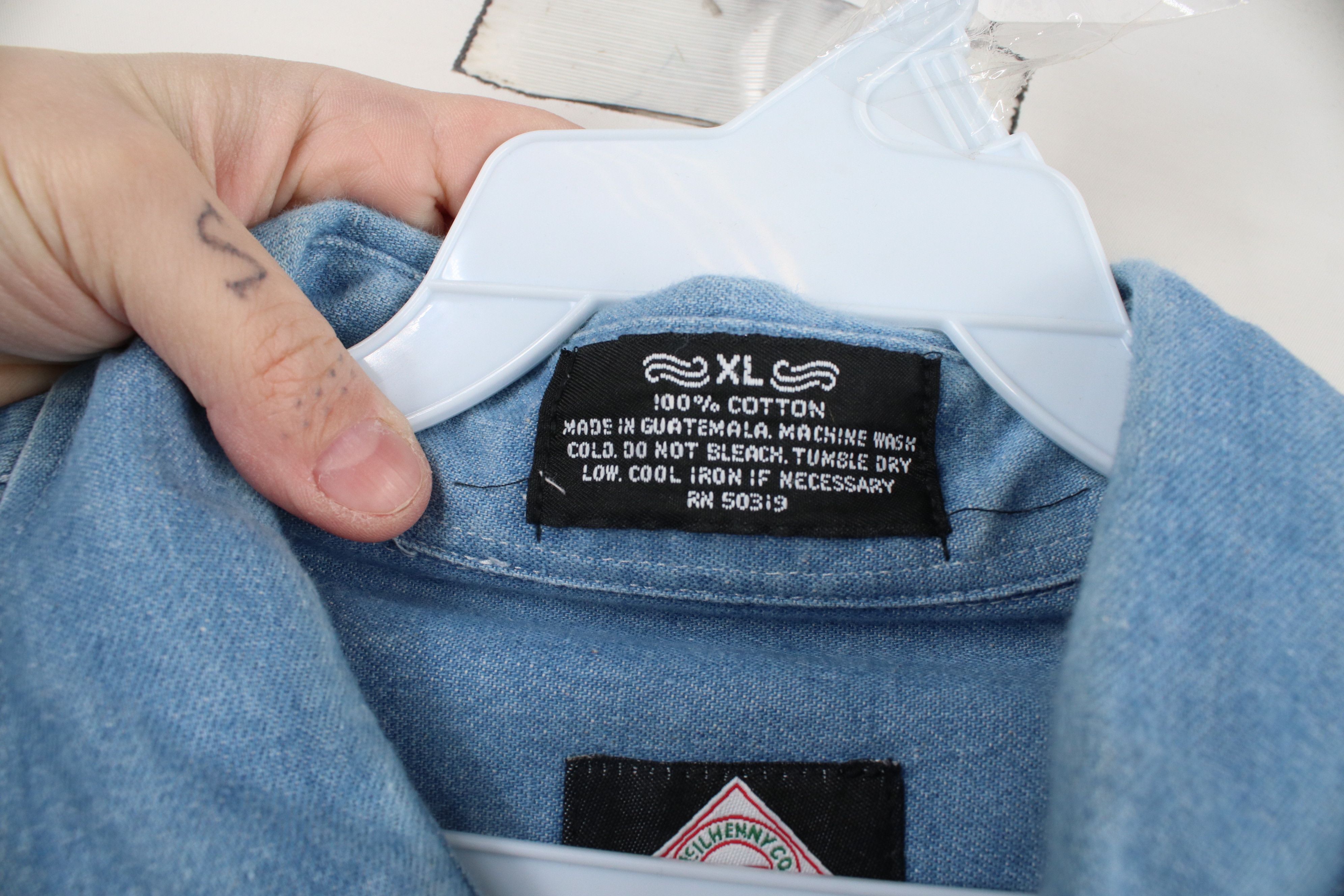 Vintage Vintage 90s Streetwear Tabasco Hot Sauce Denim Button Shirt Size US XL / EU 56 / 4 - 7 Thumbnail