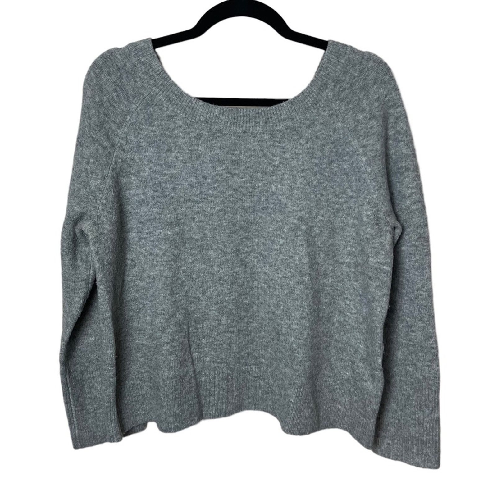 J.Crew J Crew V Back Velvet Tie Long Sleeve Sweater Gray Size Small Size S / US 4 / IT 40 - 7 Thumbnail