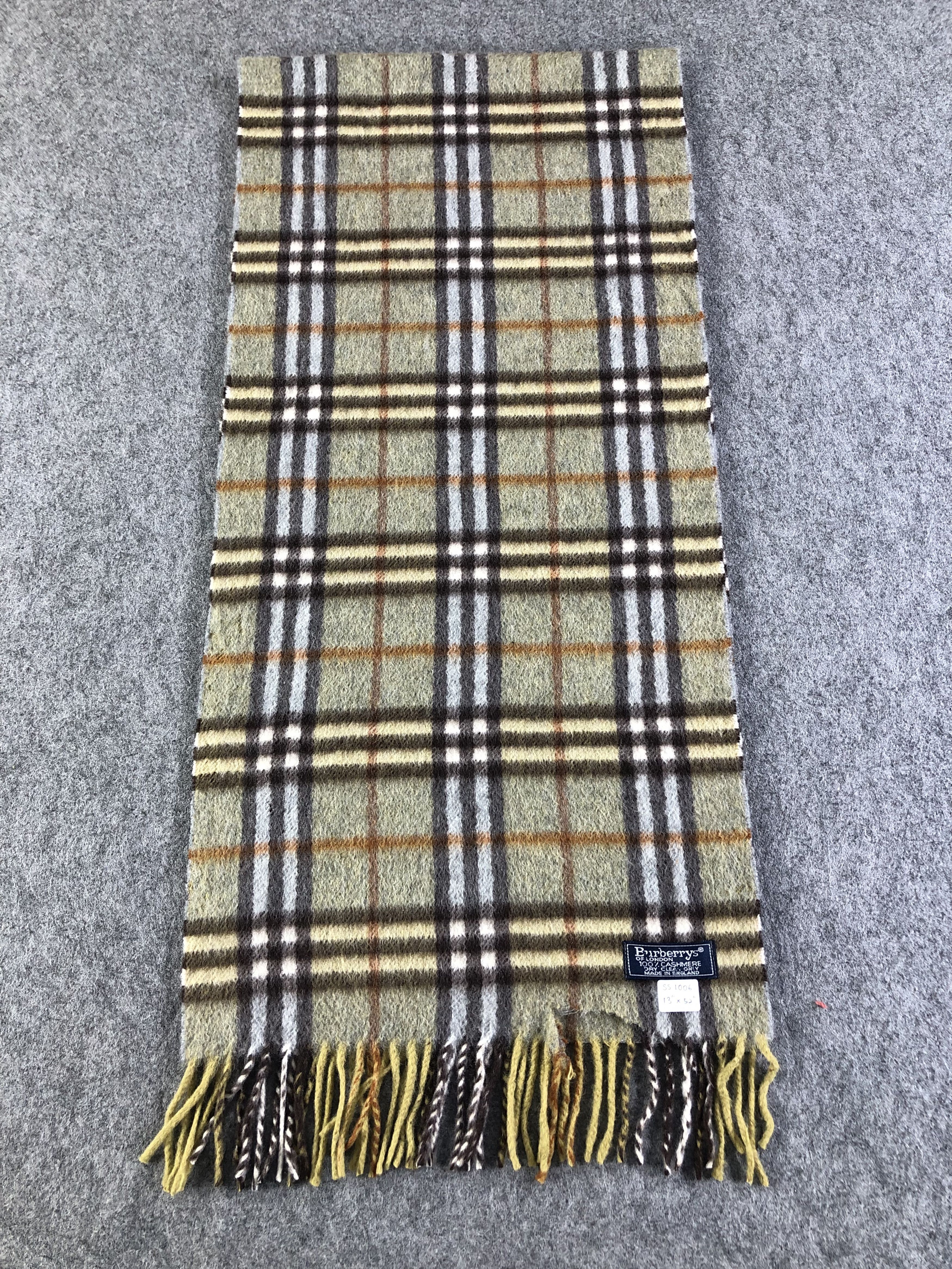 Burberry Burberrys Cashmere Scarf / Muffler / Neckwear Size ONE SIZE - 2 Thumbnail