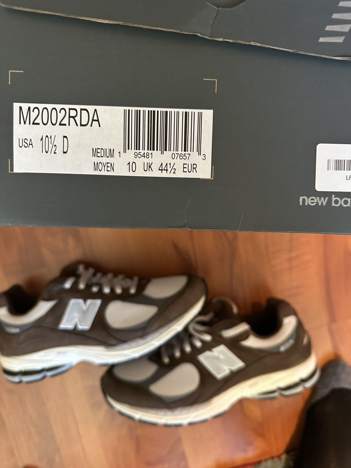 New Balance New balance 2002r moonbeam Size US 10.5 / EU 43-44 - 7 Thumbnail