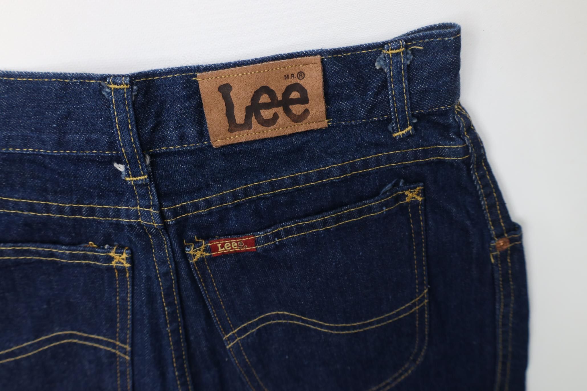 Lee Vintage 80s 90s Lee Relaxed Fit Tapered Leg Jeans Blue USA Size 30" / US 8 / IT 44 - 15 Thumbnail