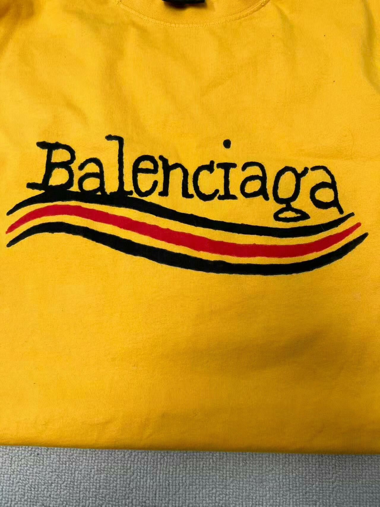 Balenciaga Balenciaga Letter Print Short Sleeve T-Shirt Size US L / EU 52-54 / 3 - 3 Thumbnail