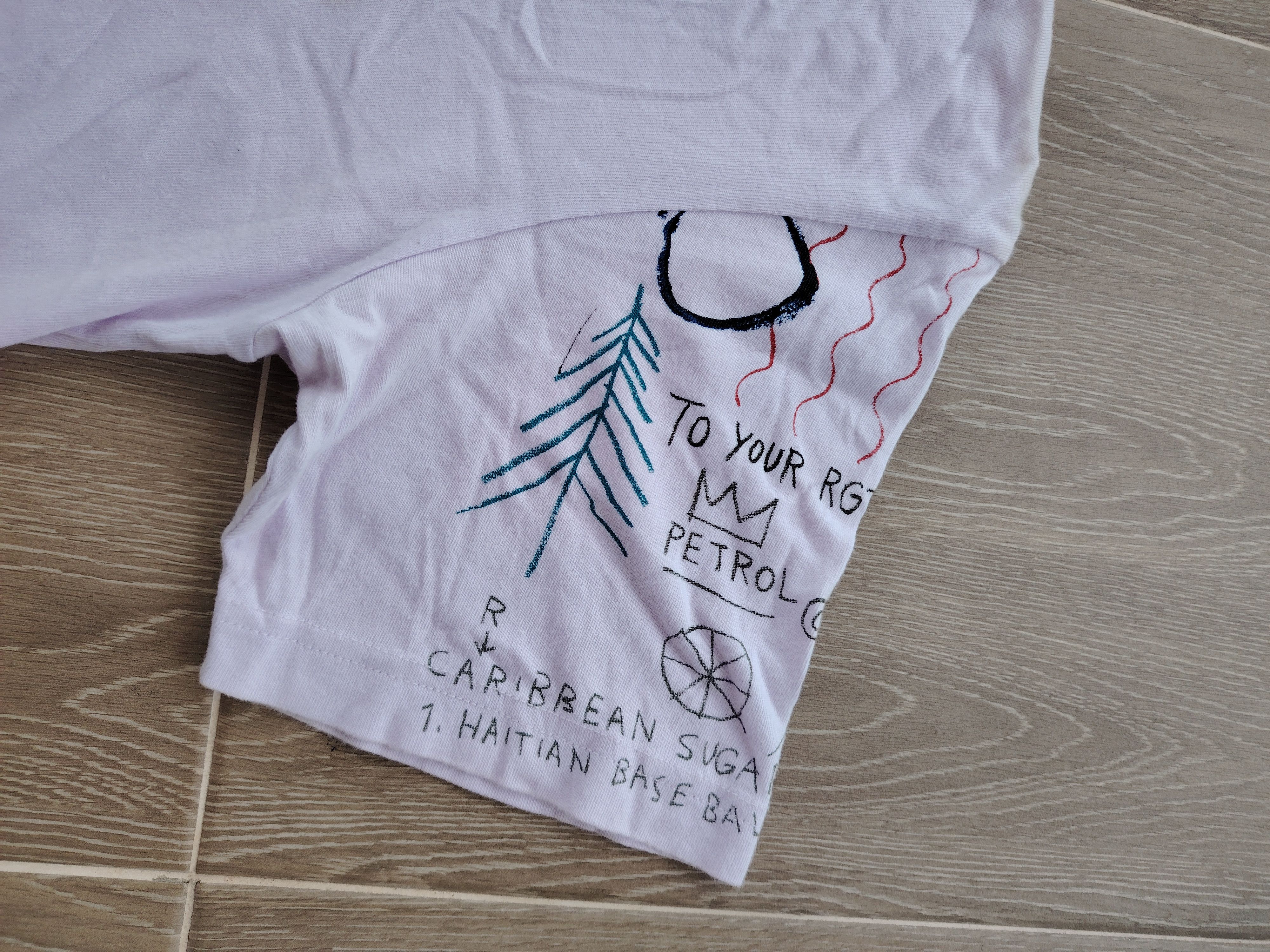 Japanese Brand × Jean-Michel Basquiat × Uniqlo Jean-Michel Basquiat by Uniqlo T Shirt Size US M / EU 48-50 / 2 - 4 Thumbnail