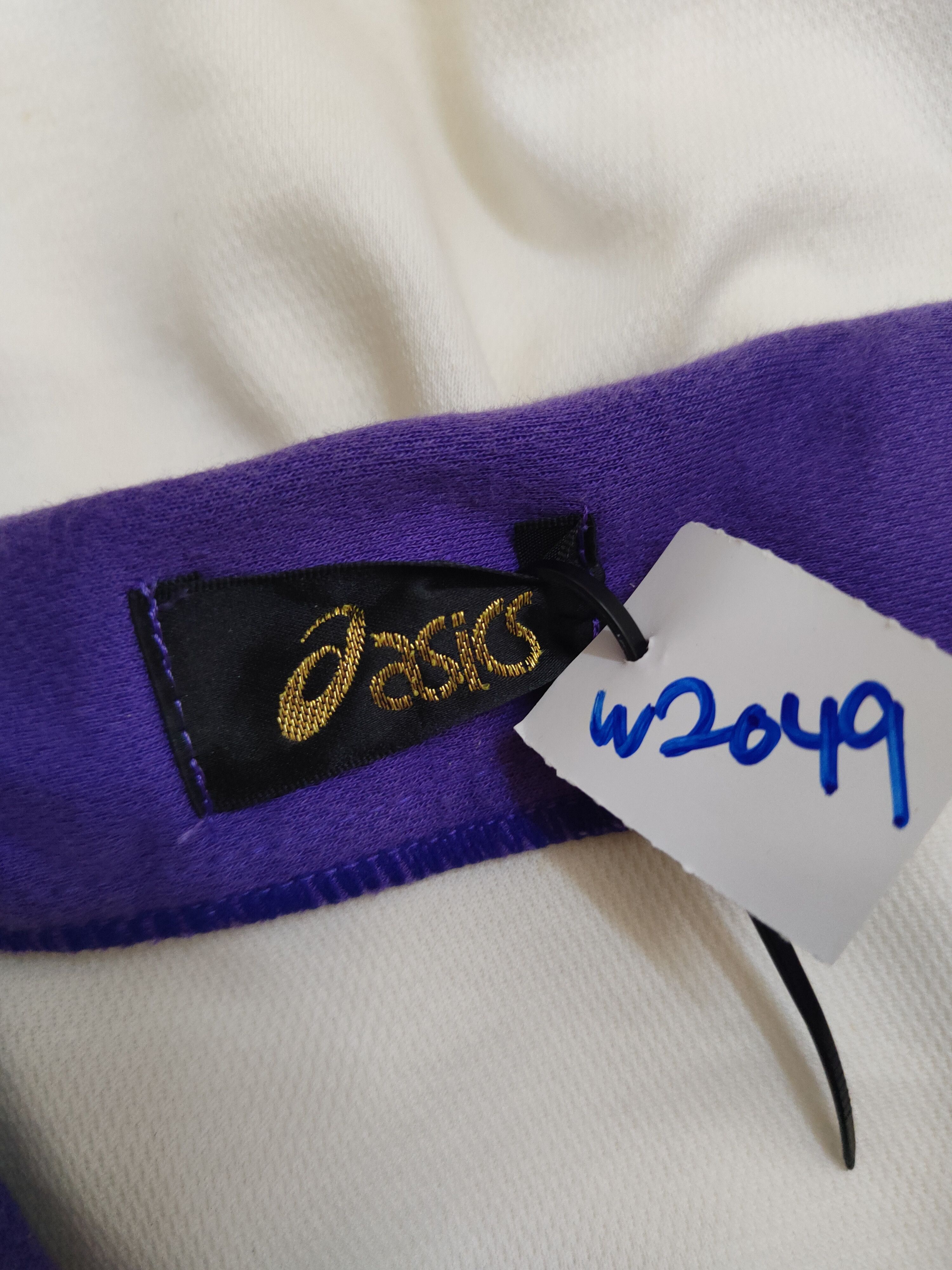 Asics × Vintage Asics sport vintage japan Long Sleeve T-shirts #W2049 Size US M / EU 48-50 / 2 - 13 Thumbnail