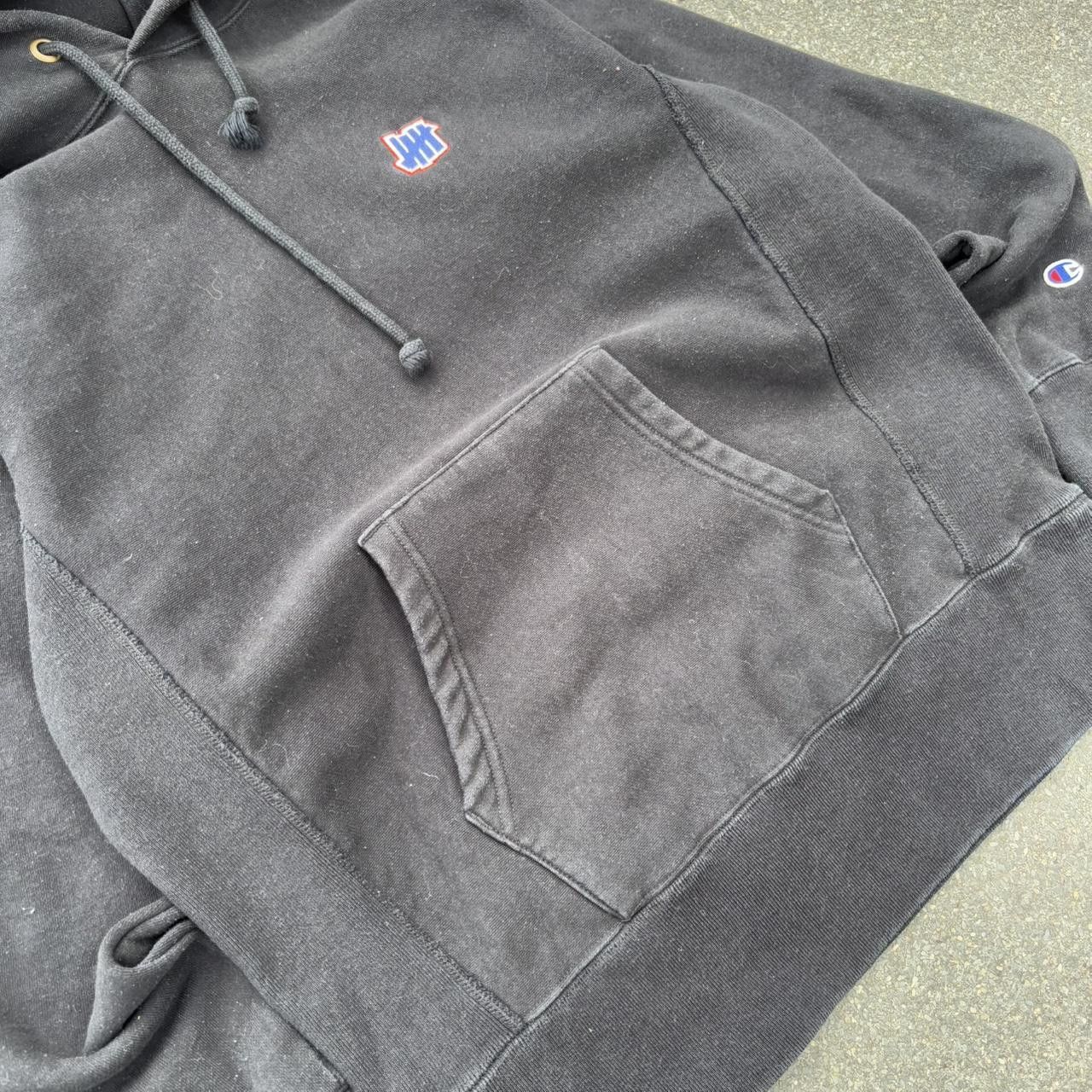 Champion × Japanese Brand × Undefeated Vintage y2k 90s Undefeated x Champion Terry cotton hoodie Size US M / EU 48-50 / 2 - 4 Thumbnail