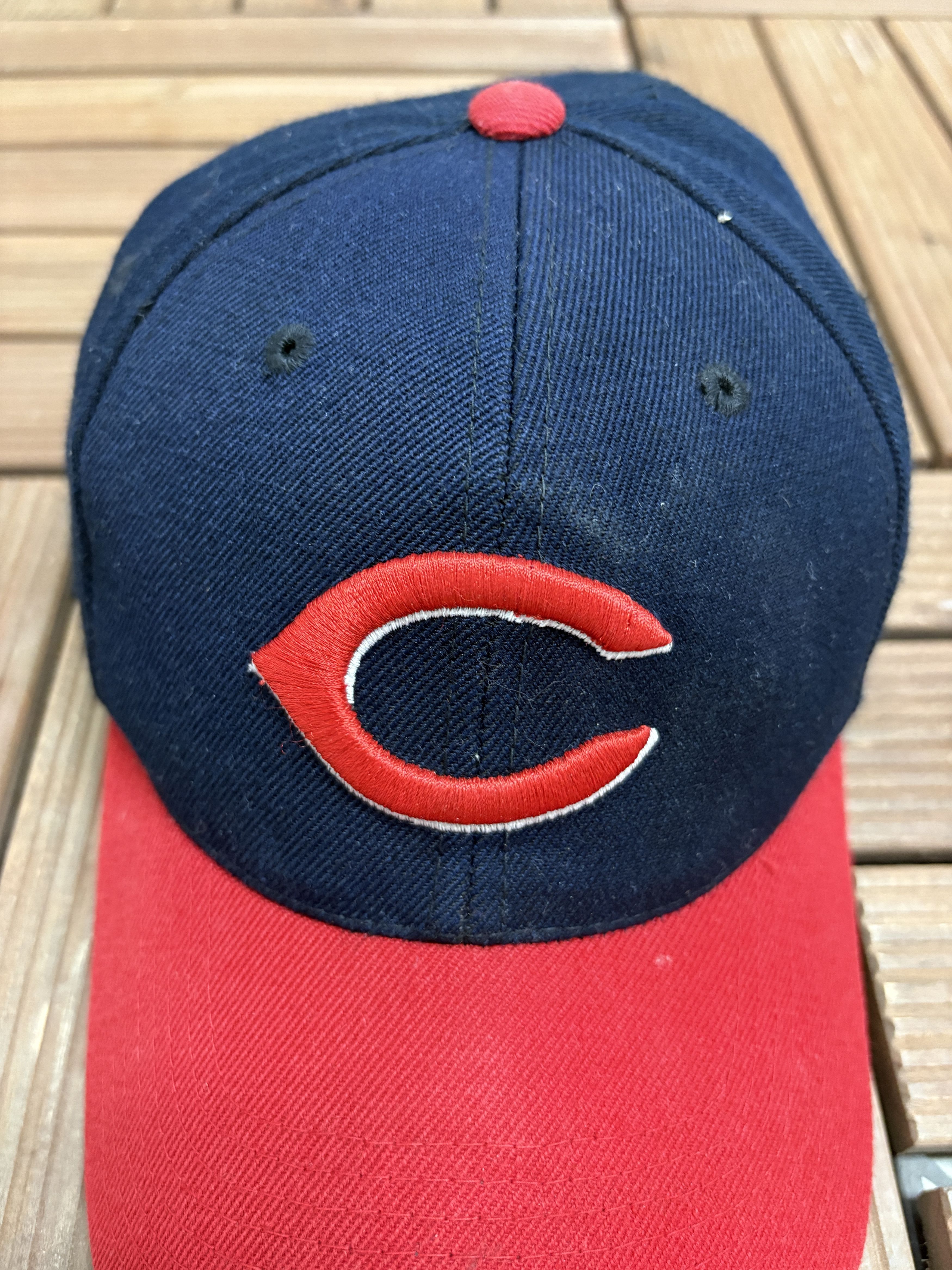 Sports Specialties Cincinnati Reds Embroidered Vintage Snap Back Hat Size ONE SIZE - 3 Thumbnail
