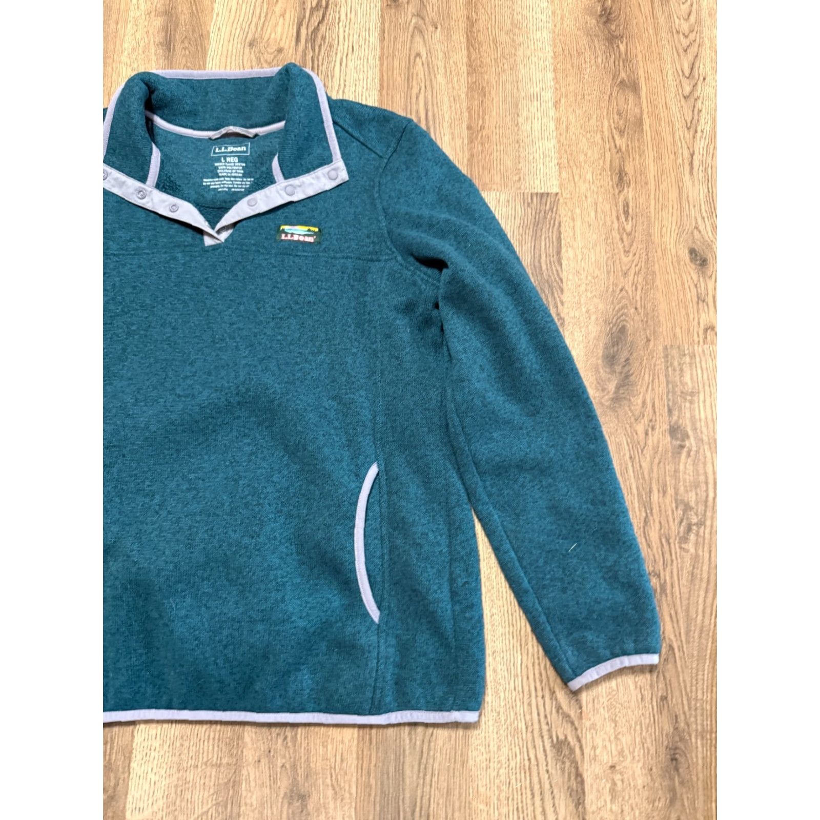 Vintage L.L.Bean Sweater Men's Size Large Green 1/4 Buttons Pullover Long Sleeve Vintage No (adjusted to fit 200-char max and rules) Size US L / EU 52-54 / 3 - 4 Thumbnail