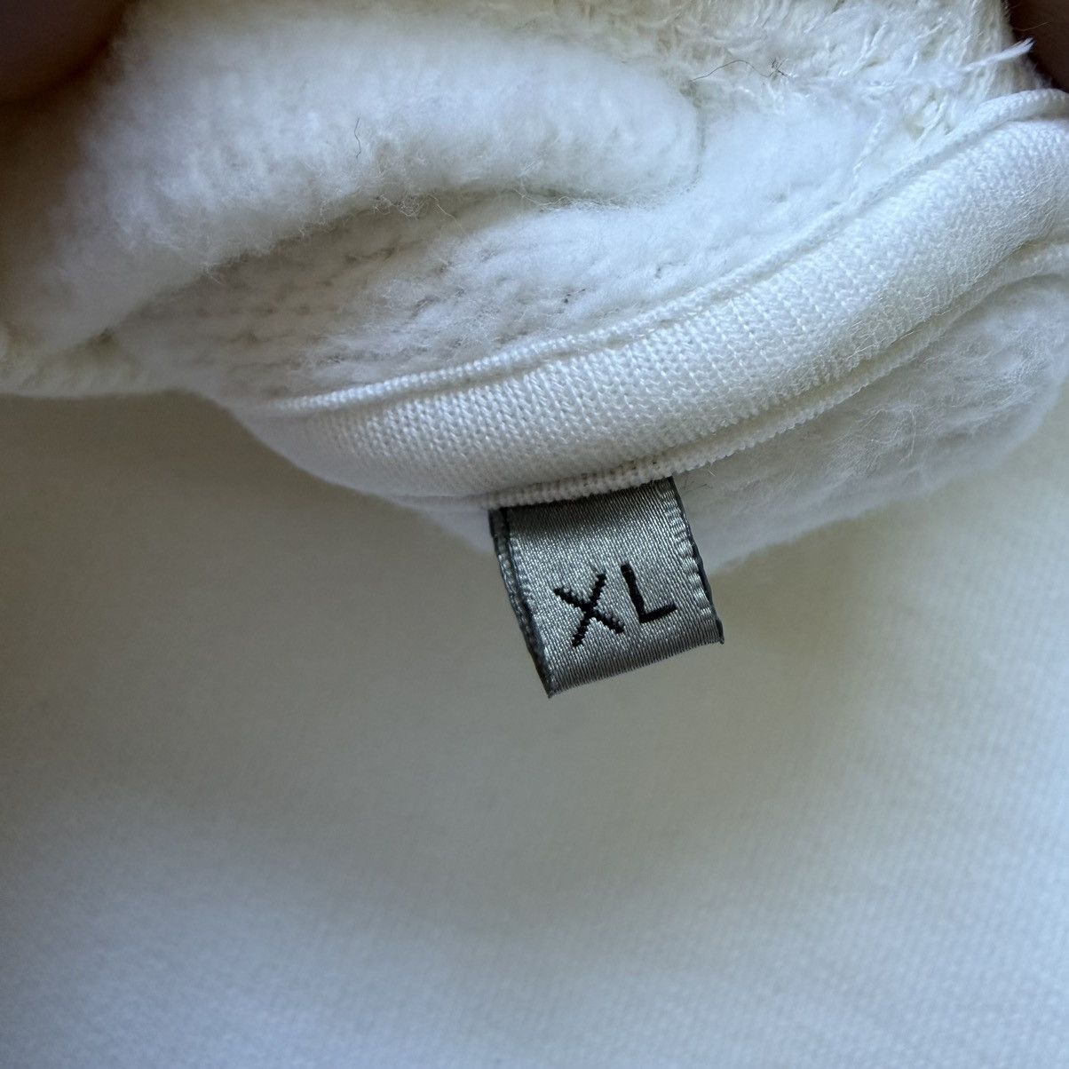 Dior Dior - Floral Embroidered Logo Crewneck Size US XL / EU 56 / 4 - 5 Thumbnail