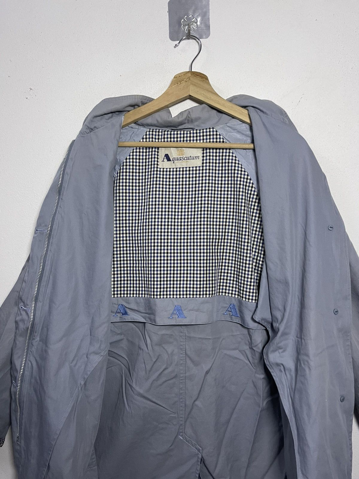 Aquascutum Vintage AQUASCUTUM Trench Coat size L Size US L / EU 52-54 / 3 - 7 Thumbnail
