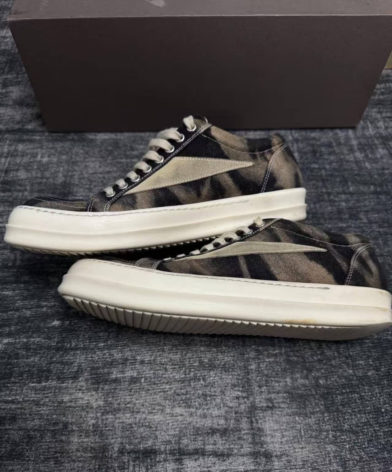 Rick Owens Rick Owens Tie-Dye Multi Lowtop Sneakers 43 Men Size US 10 / EU 43 - 4 Thumbnail