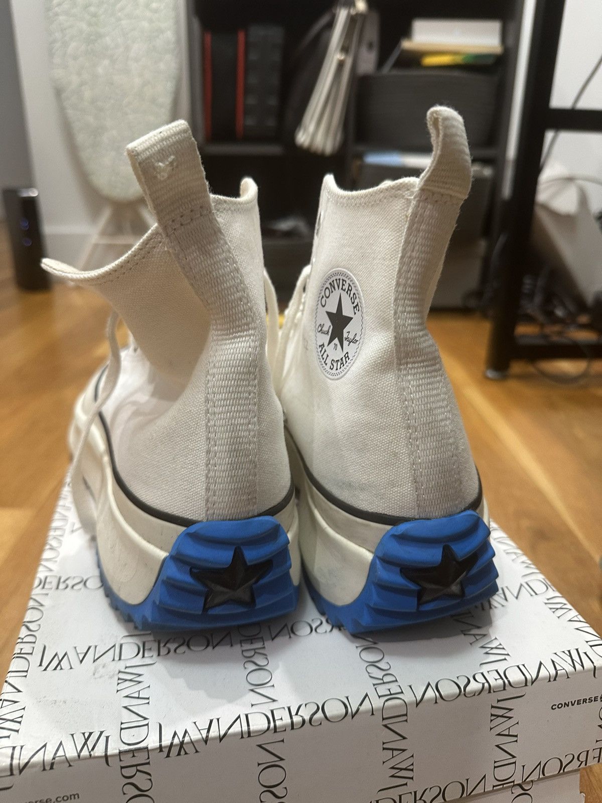 Converse × JW Anderson JW Anderson x Converse Run Star Hike White High Top Sz 11 Size US 11 / EU 44 - 2 Thumbnail