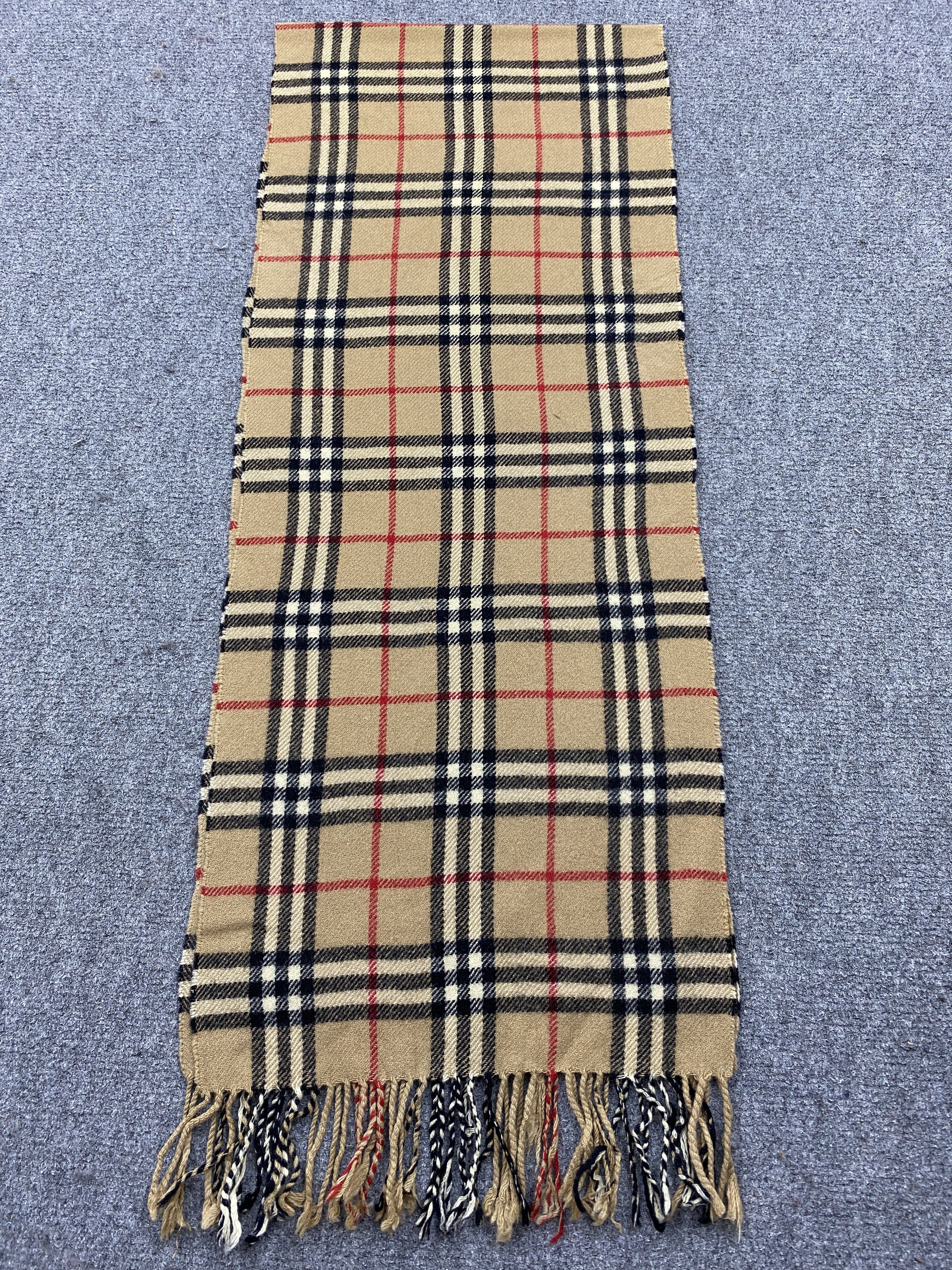 Burberry Burberry Novacheck Cashmere Scarf Muffler / Neckwear SC0187 Size ONE SIZE - 2 Thumbnail