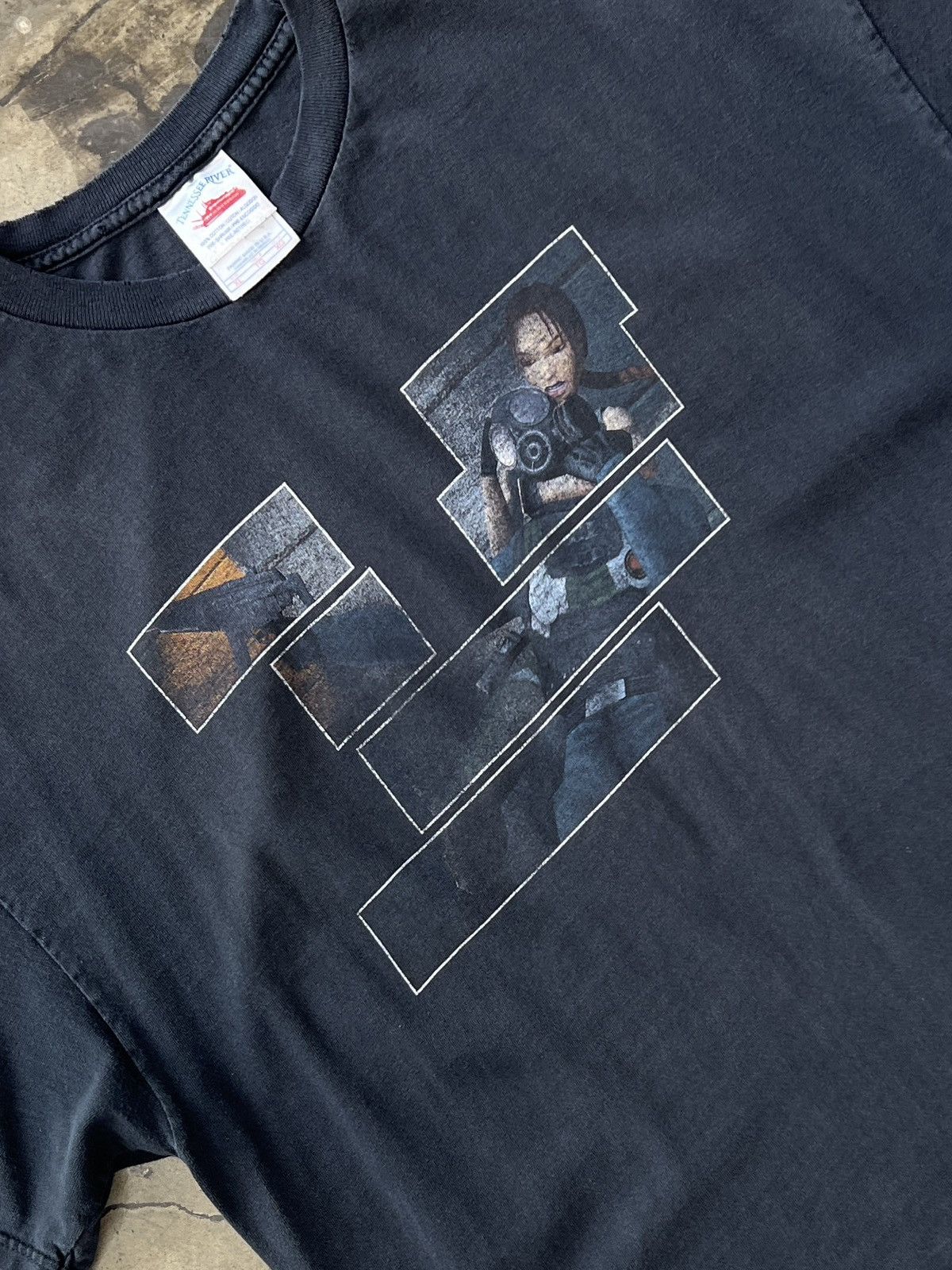 Vintage Vintage Lara Croft Tomb Raider Video Game Tee XL Size US XL / EU 56 / 4 - 1 Thumbnail