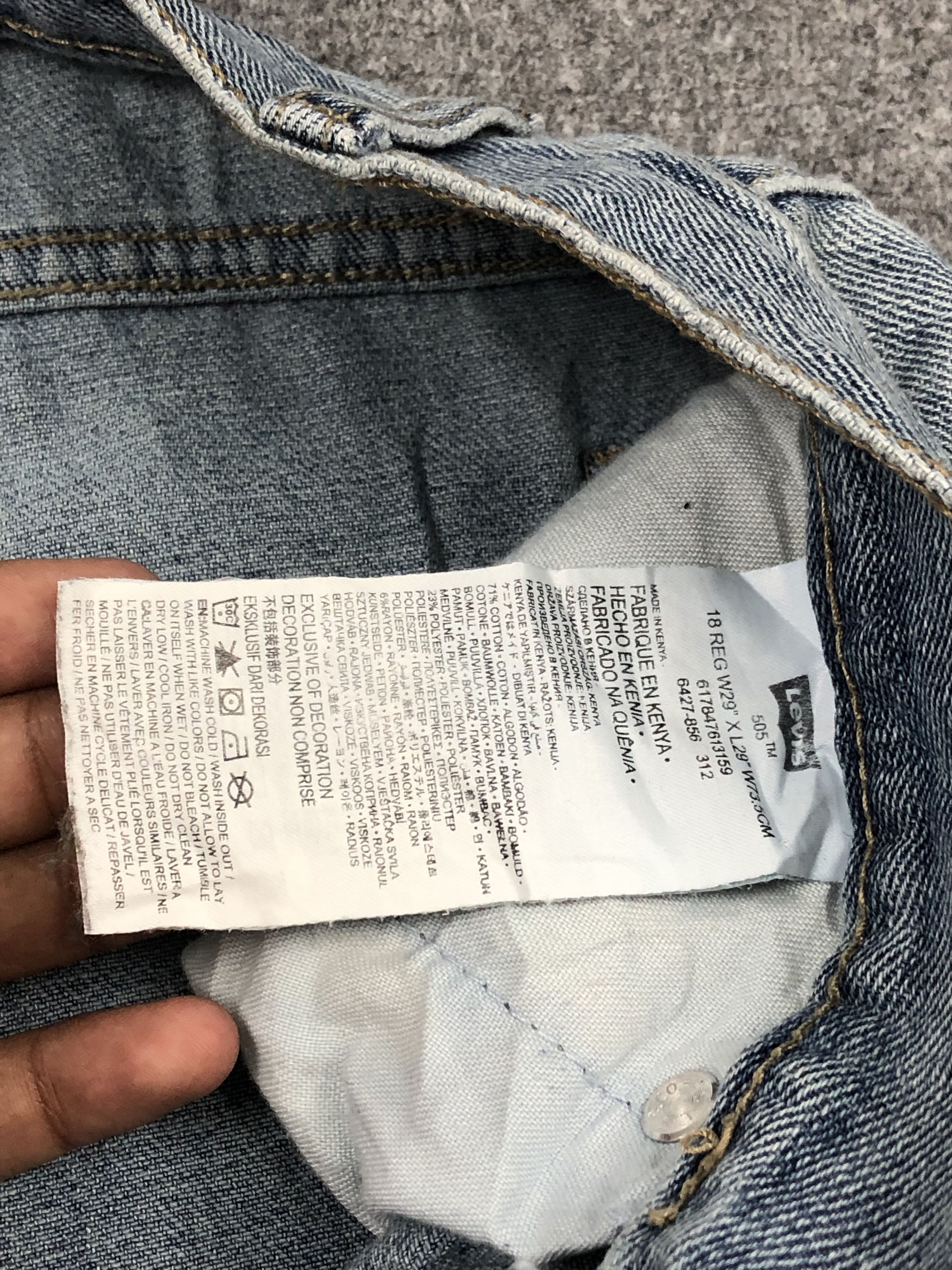 Levi's Vintage Levis 505 Light Wash Jeans DP1643 Size US 31 - 10 Thumbnail