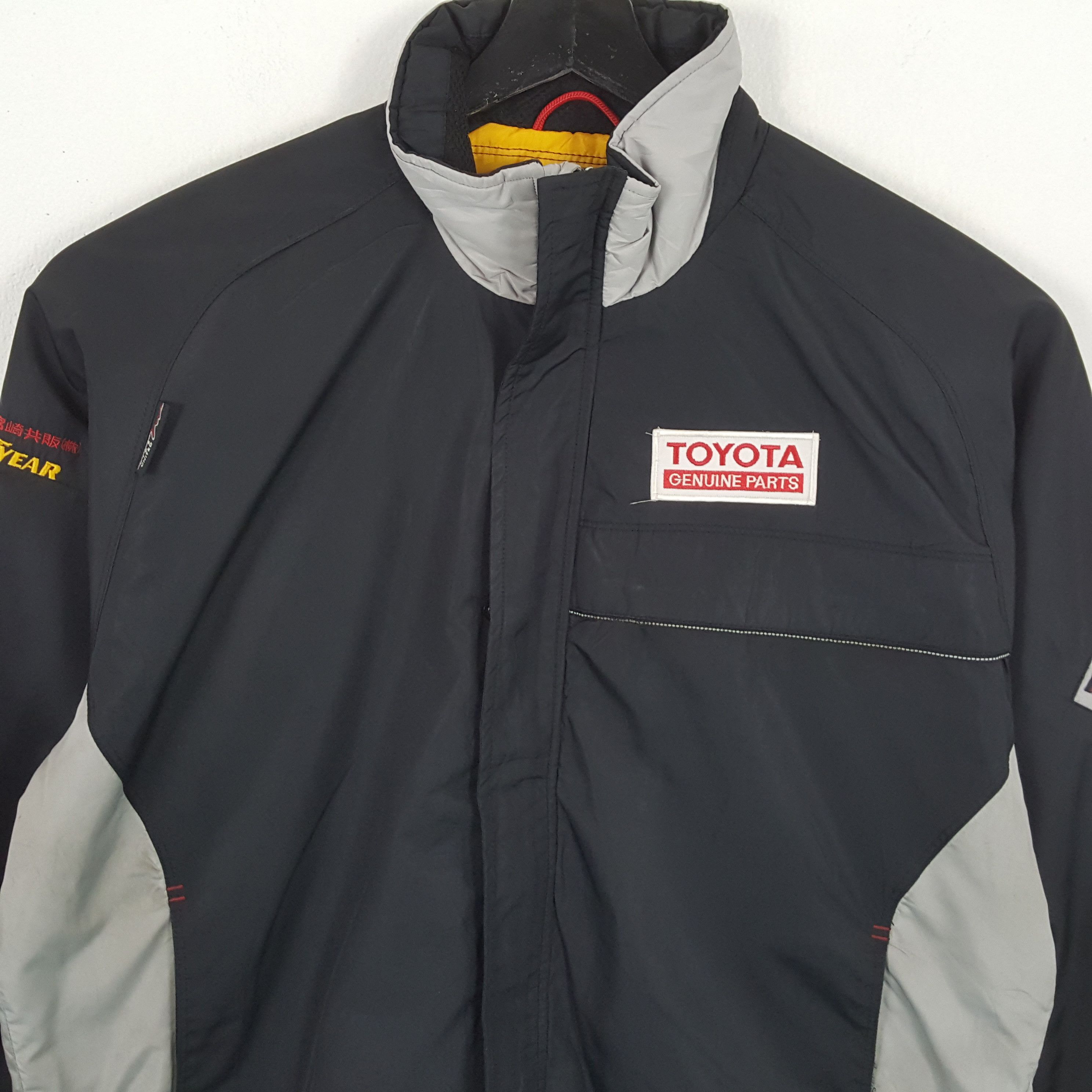 Vintage TOYOTA Japanese Motorsports Workwear Style Jacket Size US L / EU 52-54 / 3 - 4 Thumbnail