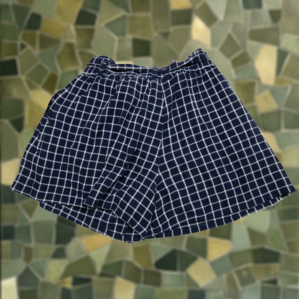 Vintage BP Rayon Blue White Plaid High Rise Waist Ruffle Tie Chino Shorts Women M Size 30" / US 8 / IT 44 - 1 Thumbnail