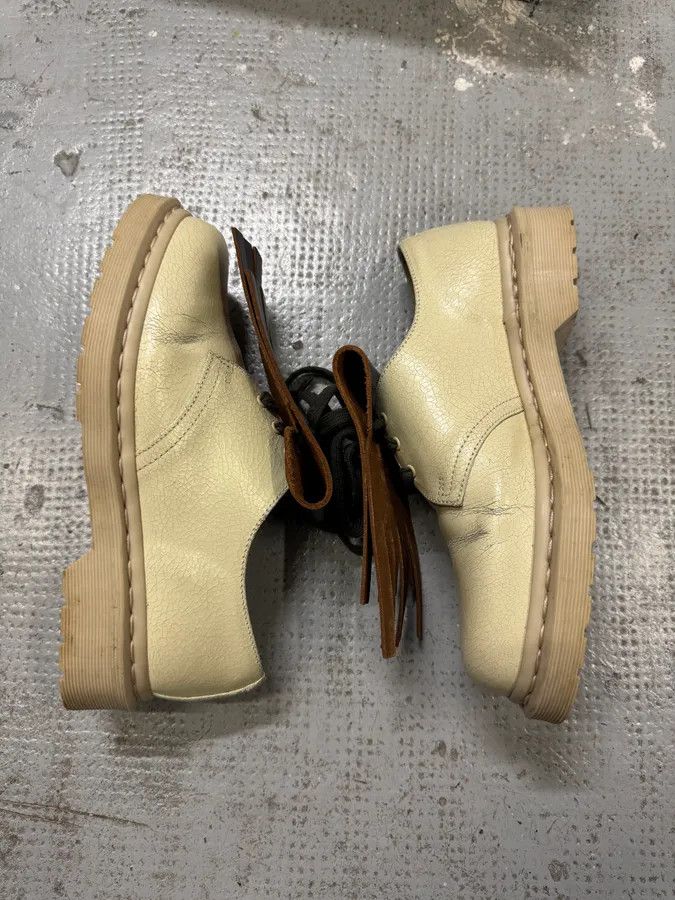 Marni × Vintage AW2016 Dr Martens x Marni Cream Cracked Leather Loafers Size US 8 / EU 41 - 3 Thumbnail