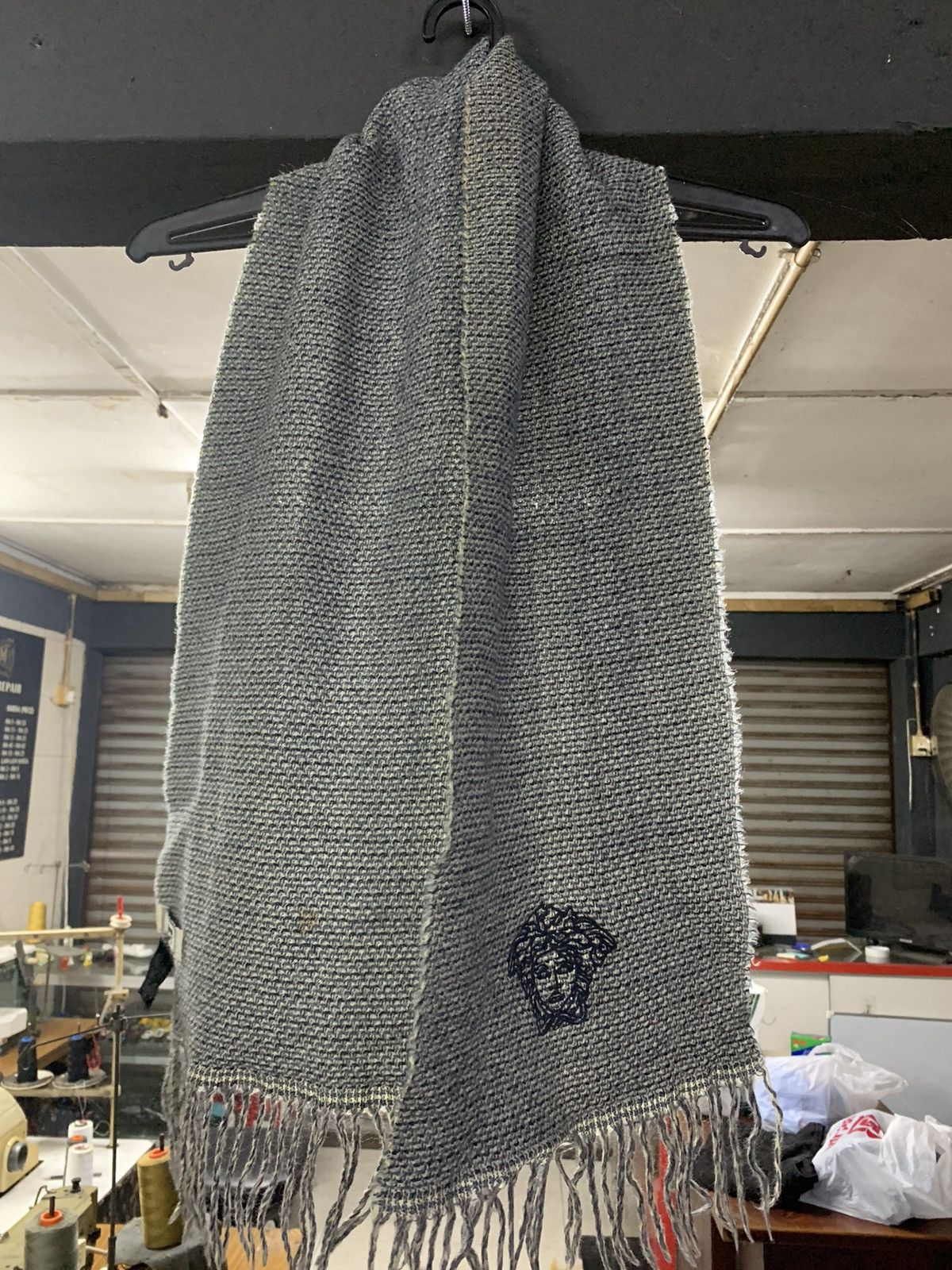 Versace vintage gianni versace scarve / muffler Size ONE SIZE - 2 Thumbnail