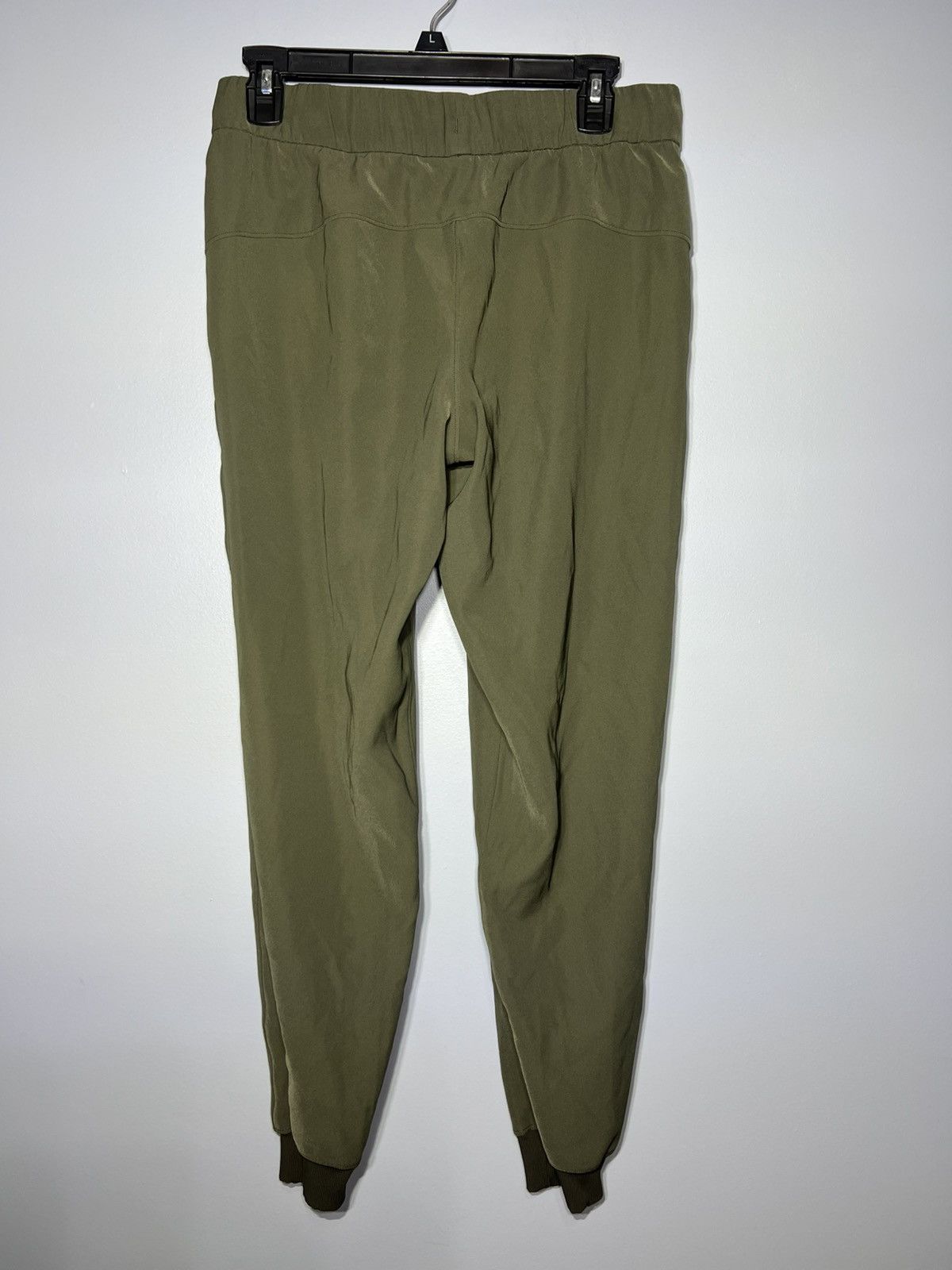 Lululemon Lululemon On The Fly Jogger Olive Green Drawstring Size 6 Size 28" / US 6 / IT 42 - 3 Thumbnail
