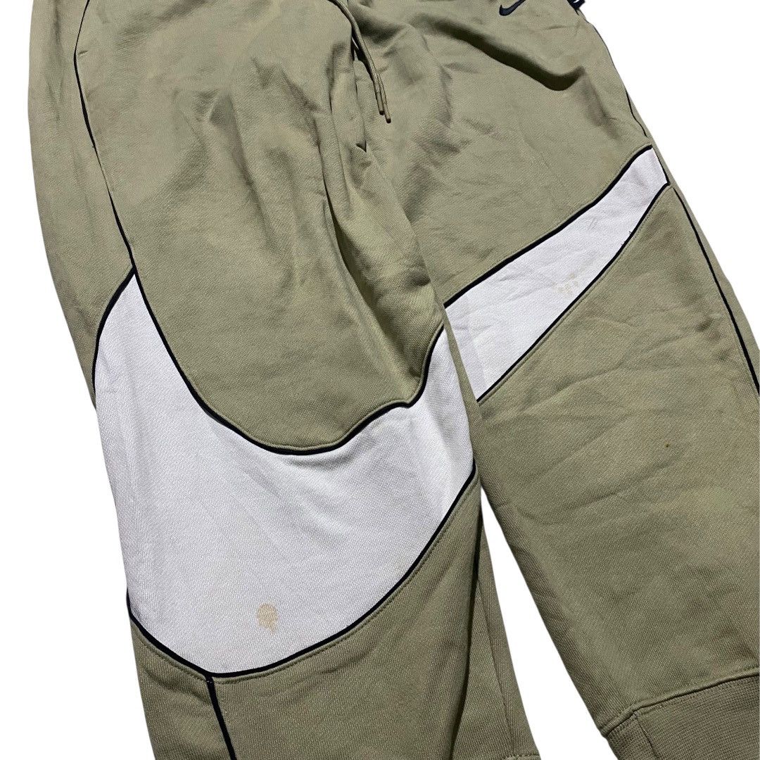 Nike Nike big swoosh light olive jogger longpant Size US 36 / EU 52 - 5 Thumbnail