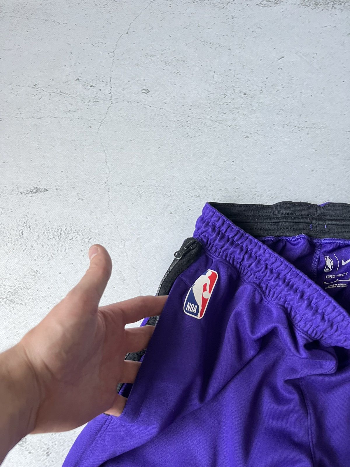 Nike Nike NBA Los Angeles Lakers Sweatpants Purple Gold Logo Size US 32 / EU 48 - 4 Thumbnail