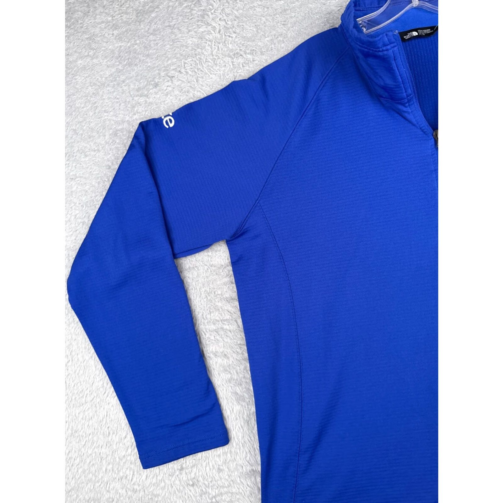 The North Face The North Face Sweatshirt Men XL Red 1/4 Zip Mock Neck Polyester Fleece Logo Pullover Sports Outdoor Sweatshirt Mens Hoodie Size US XL / EU 56 / 4 - 3 Thumbnail