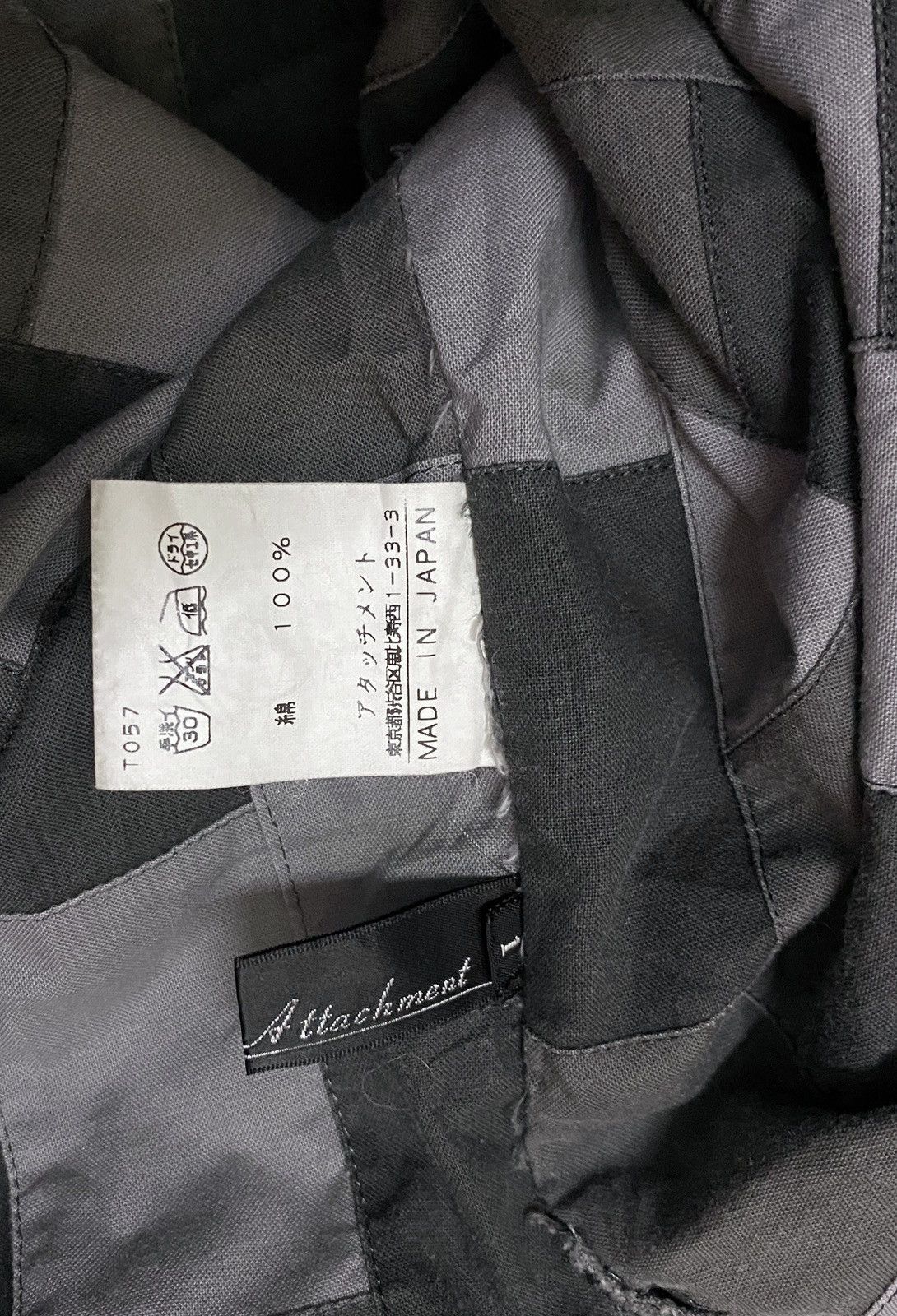 Attachment Rare Design Vintage Brand Attachment Patchwork T-shirt 2000s Size US S / EU 44-46 / 1 - 8 Thumbnail
