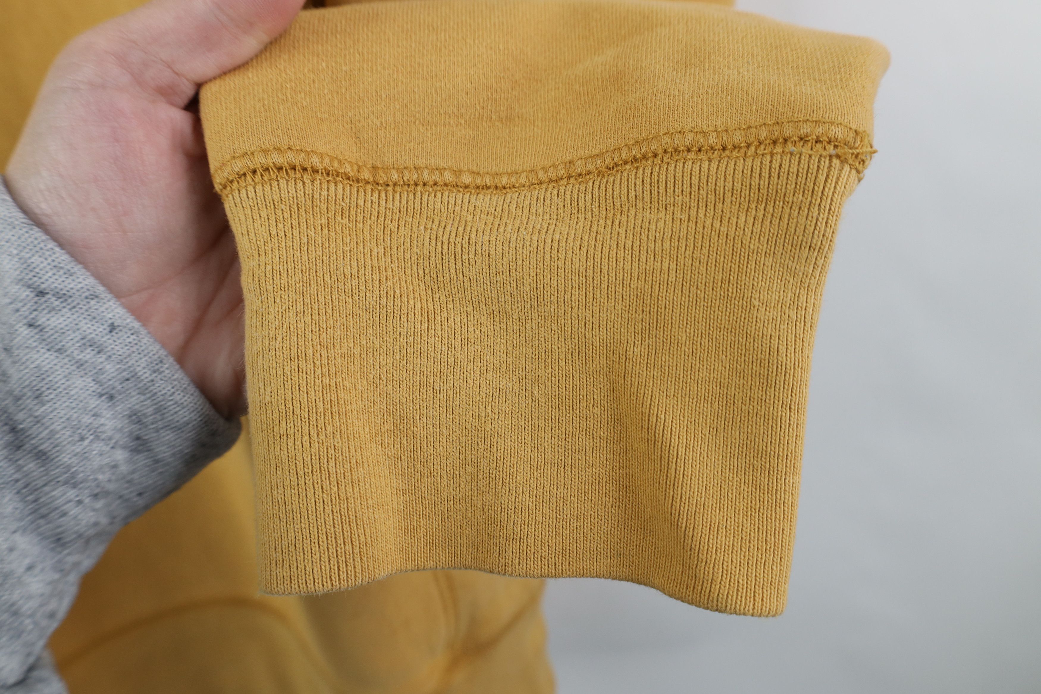 Eddie Bauer Vintage Y2K Eddie Bauer Heavyweight Sweatshirt Wheat Brown Size US L / EU 52-54 / 3 - 8 Thumbnail