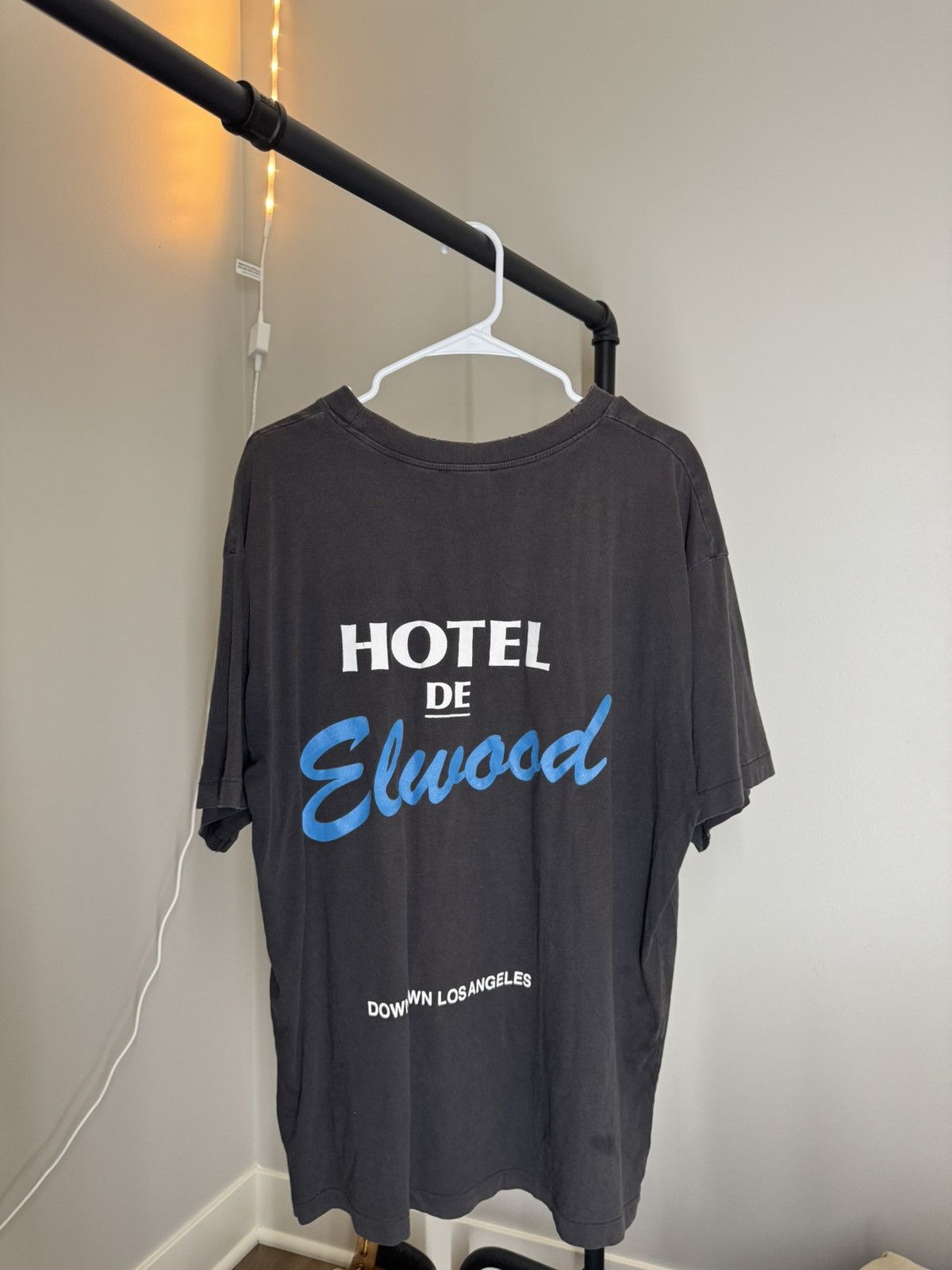 Elwood Elwood hotel t-shirt Size US L / EU 52-54 / 3 - 2 Thumbnail