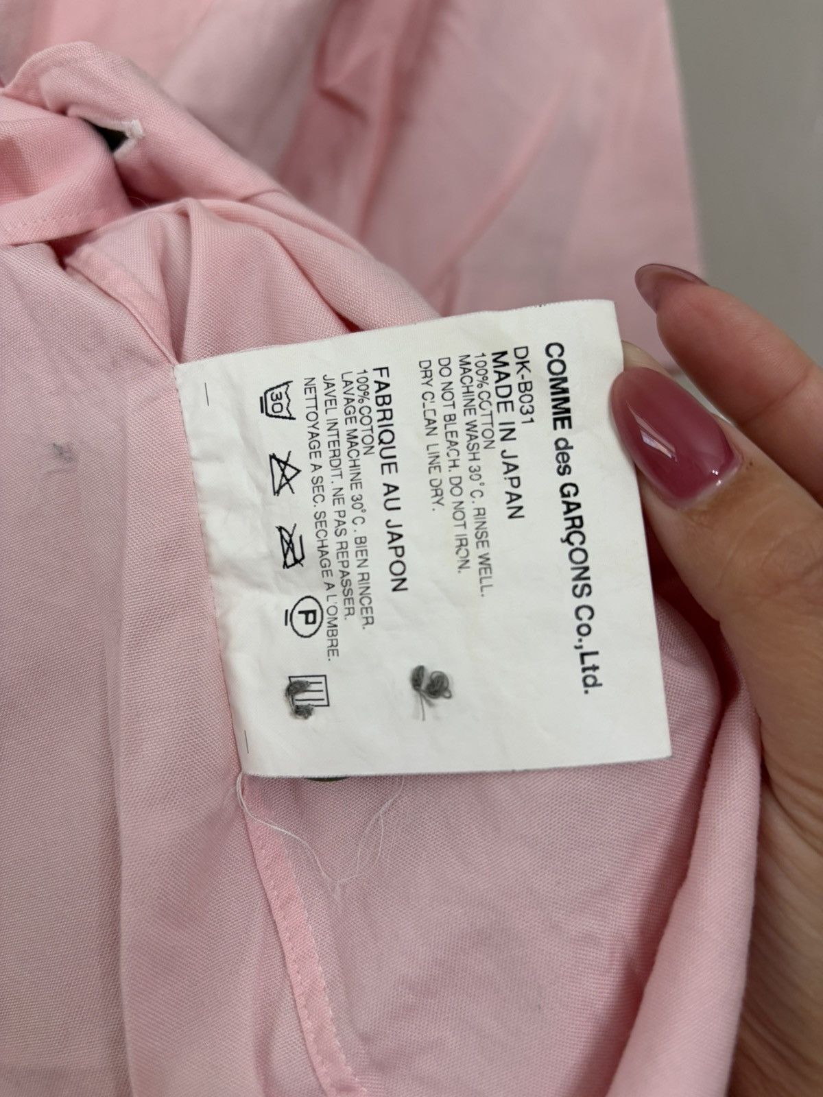 Comme des Garcons Comme des Garcons- Pink Button Up (Quaintly Large Buttons) Size US M / EU 48-50 / 2 - 4 Thumbnail