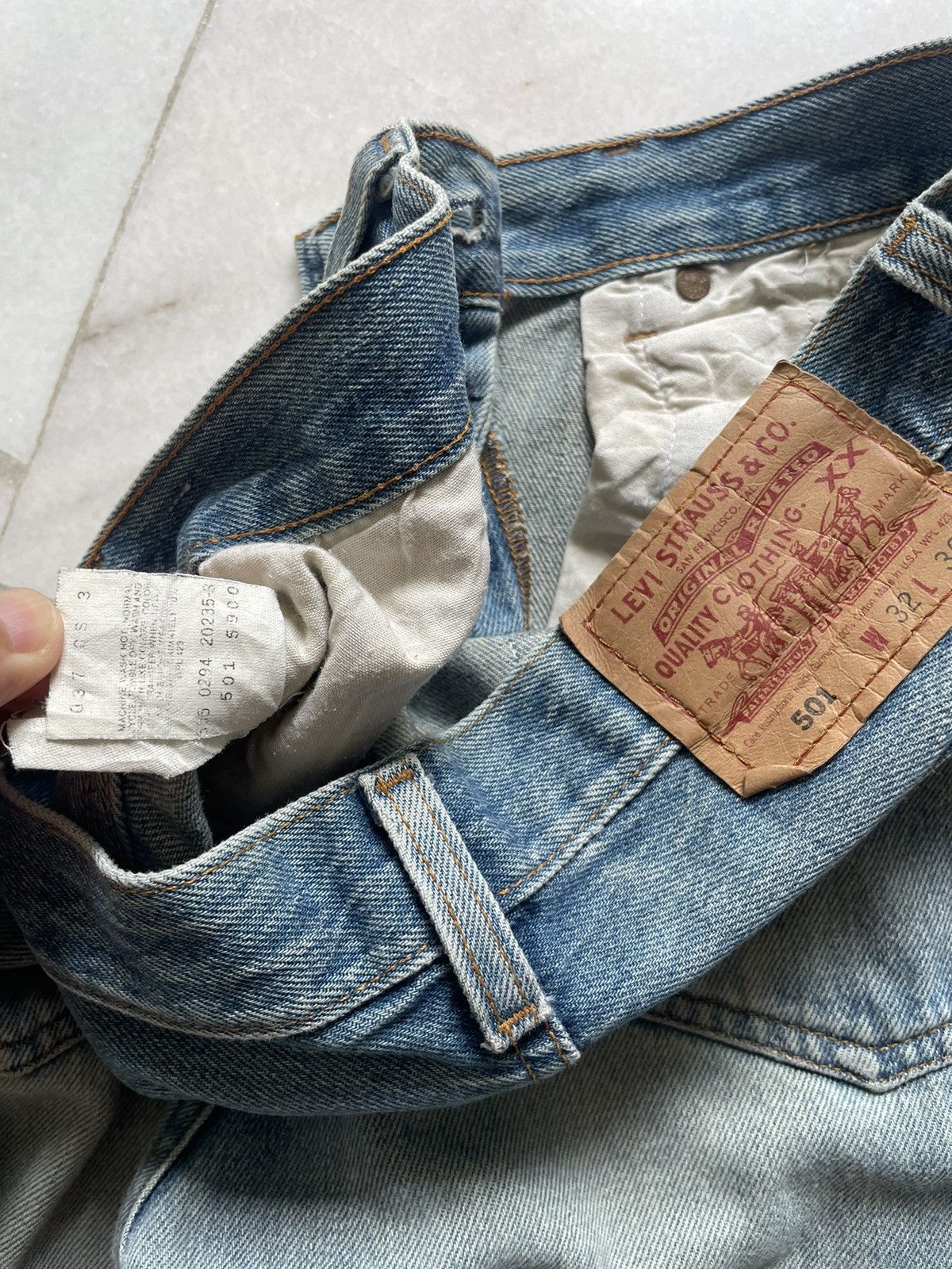 Levi's Vintage 90s Levis 501 Jeans Size US 31 - 8 Thumbnail