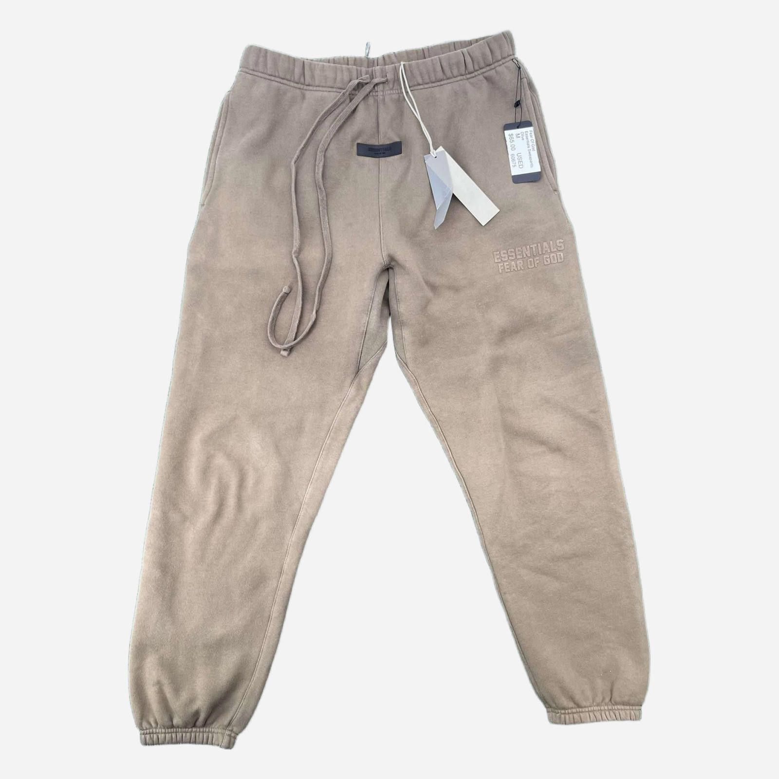 Fear of God Fear Of God Essentials Sweatpants Olive M Used Size US 32 / EU 48 - 1 Thumbnail