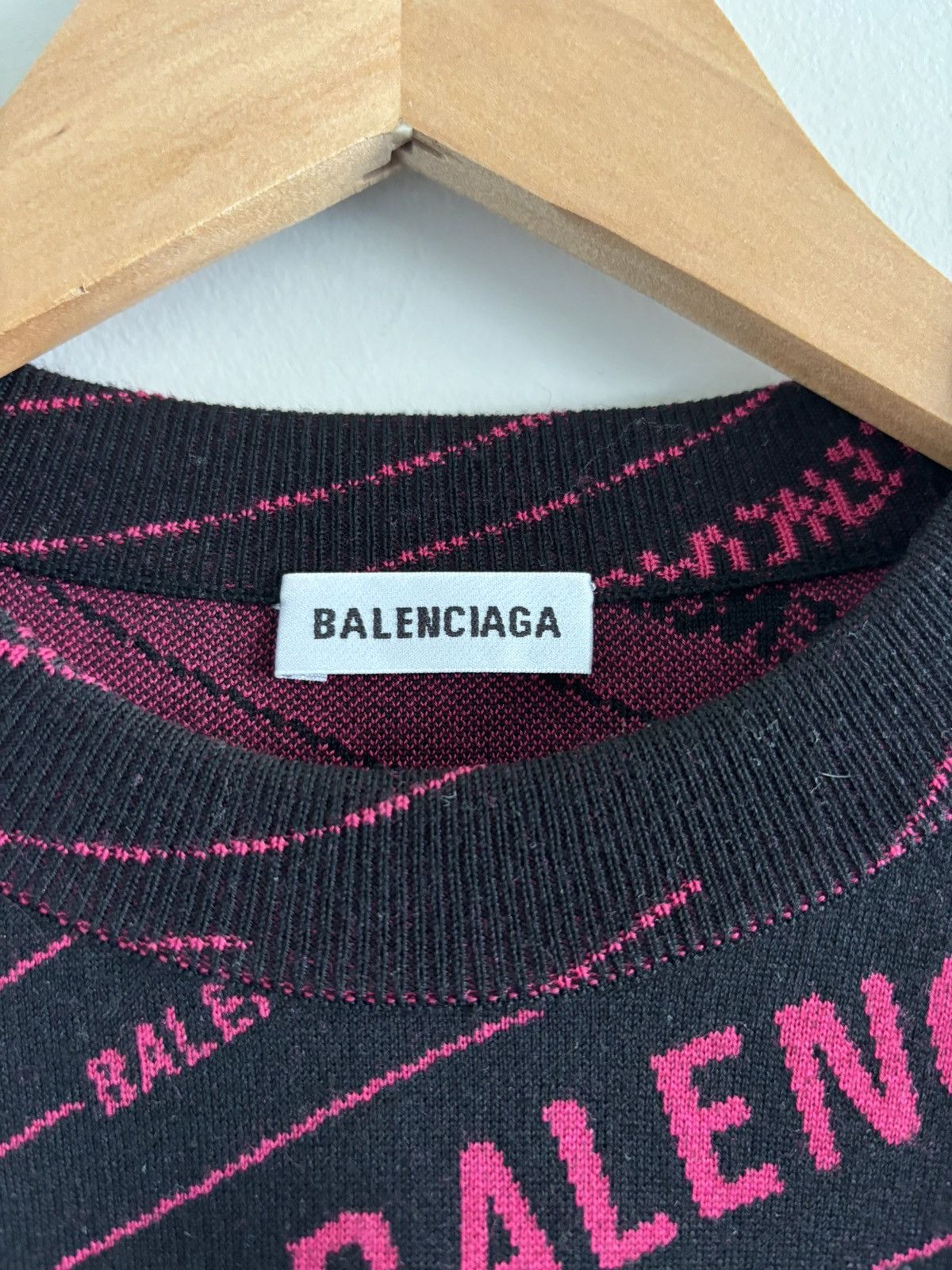 Balenciaga Balenciaga Allover Logo Sweater Size US XS / EU 42 / 0 - 2 Thumbnail