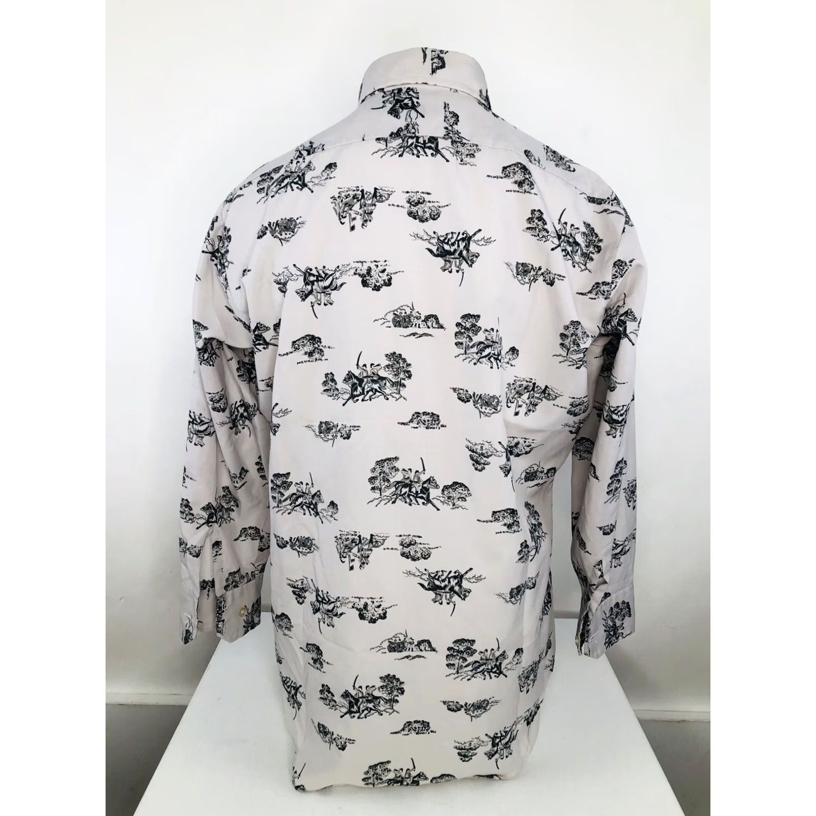 Vintage VINTAGE Civil War BATTLE SOLDIERS Ultima Military Shirt Lg. Button-Up 60s Men Gray Long Sleeve Soldier Theme Mens Size US L / EU 52-54 / 3 - 6 Thumbnail