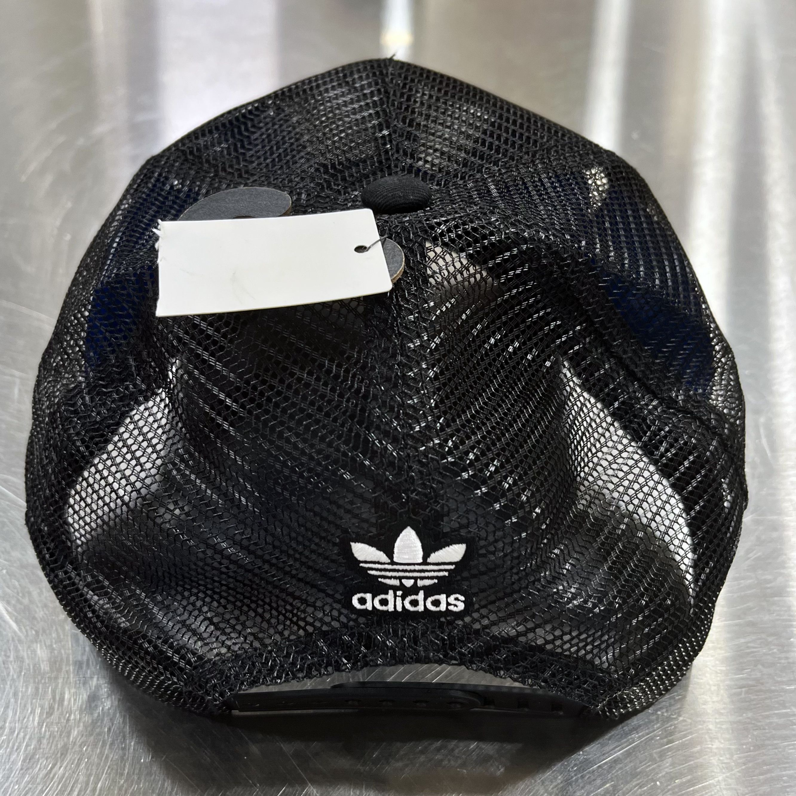 Adidas Adidas Originals Worldwide Globe Box Logo Trucker Hat Size ONE SIZE - 3 Thumbnail