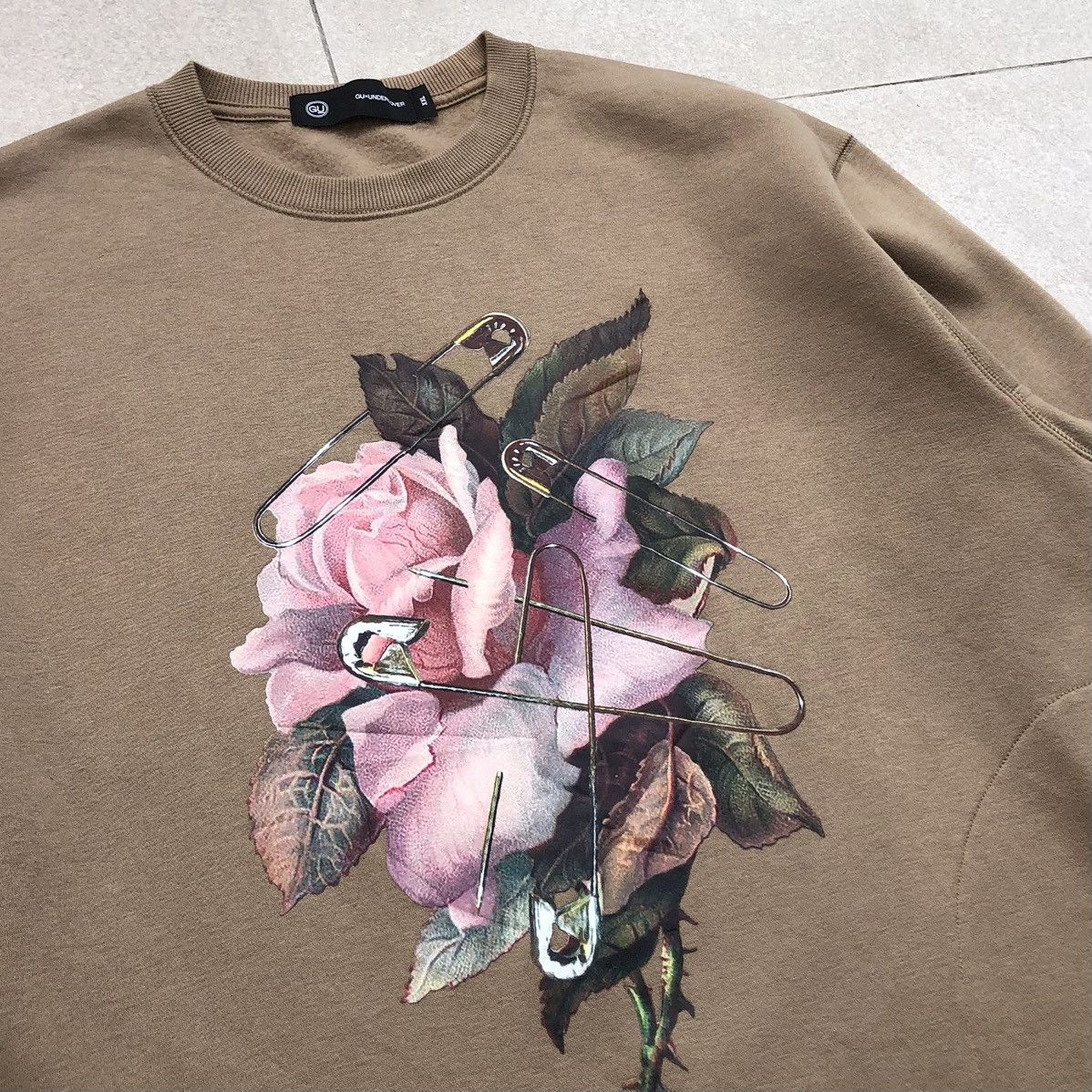 Undercover Undercover x Gu Flower Graphic Sweatshirts Brown Men’s Size US XXL / EU 58 / 5 - 3 Thumbnail