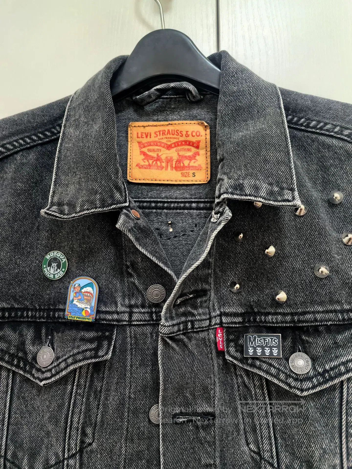 Levi's Punk Levis Denim Jacket Rivets Patches Badges. Size US S / EU 44-46 / 1 - 4 Thumbnail