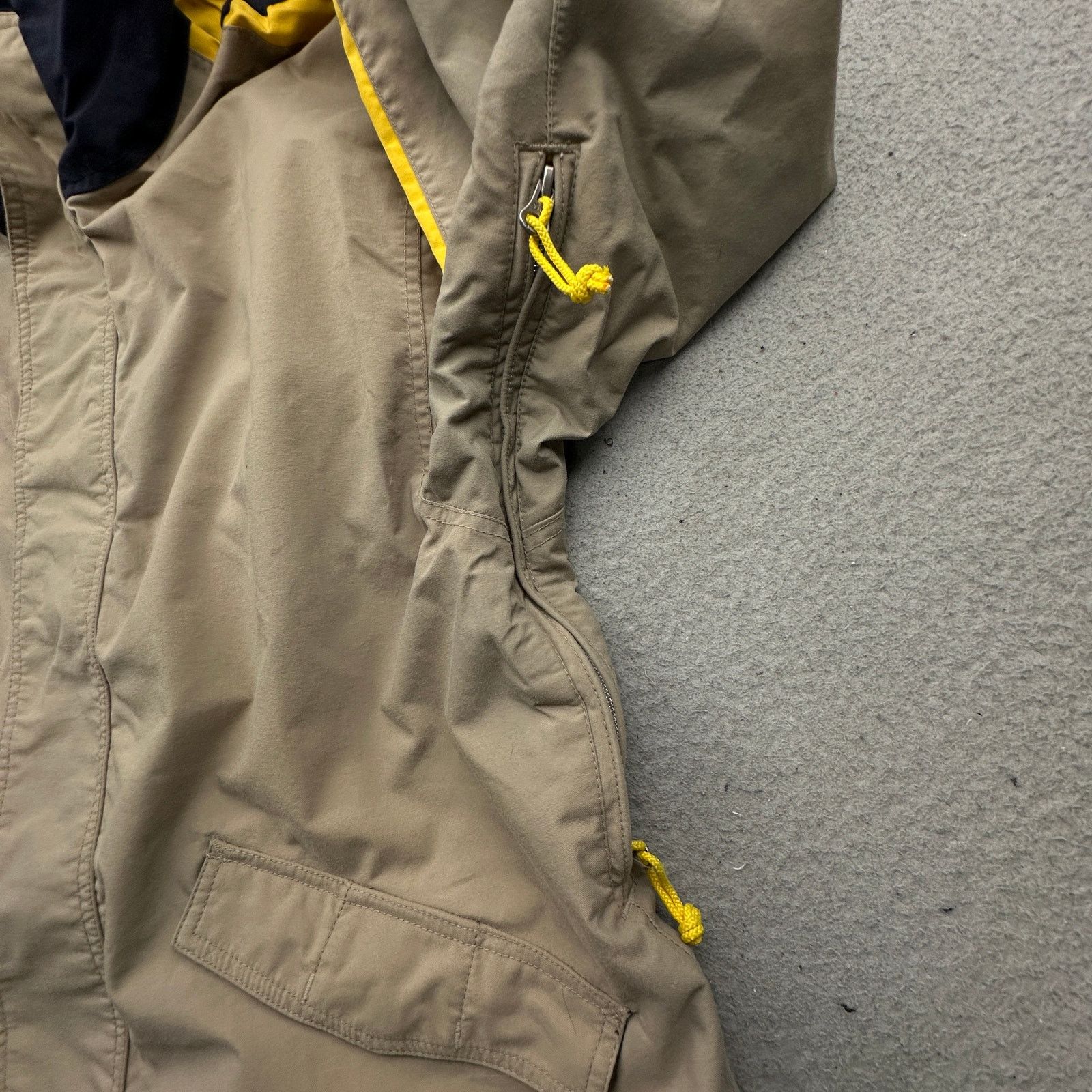 Hurley Vintage Hurley 999 Ski Jacket Mens Large Nine Nine Nine Size US L / EU 52-54 / 3 - 21 Thumbnail
