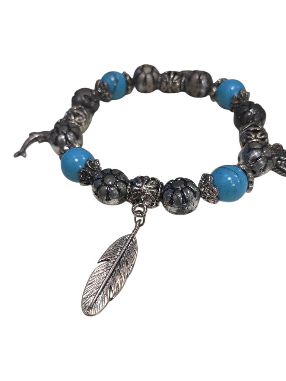 Japanese Brand GORO’S INSPIRED SILVER FEATHER CHARM BRACELET Size ONE SIZE - 2 Thumbnail