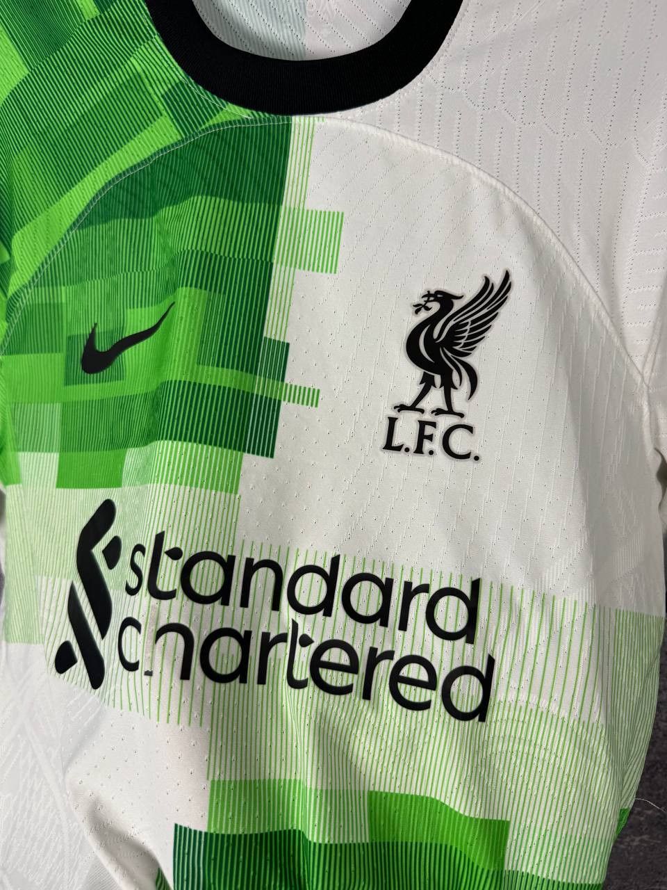 Nike M.SALAH Liverpool 2023/24 Away Nike DrifitADV Soccer Jersey Size US S / EU 44-46 / 1 - 9 Thumbnail