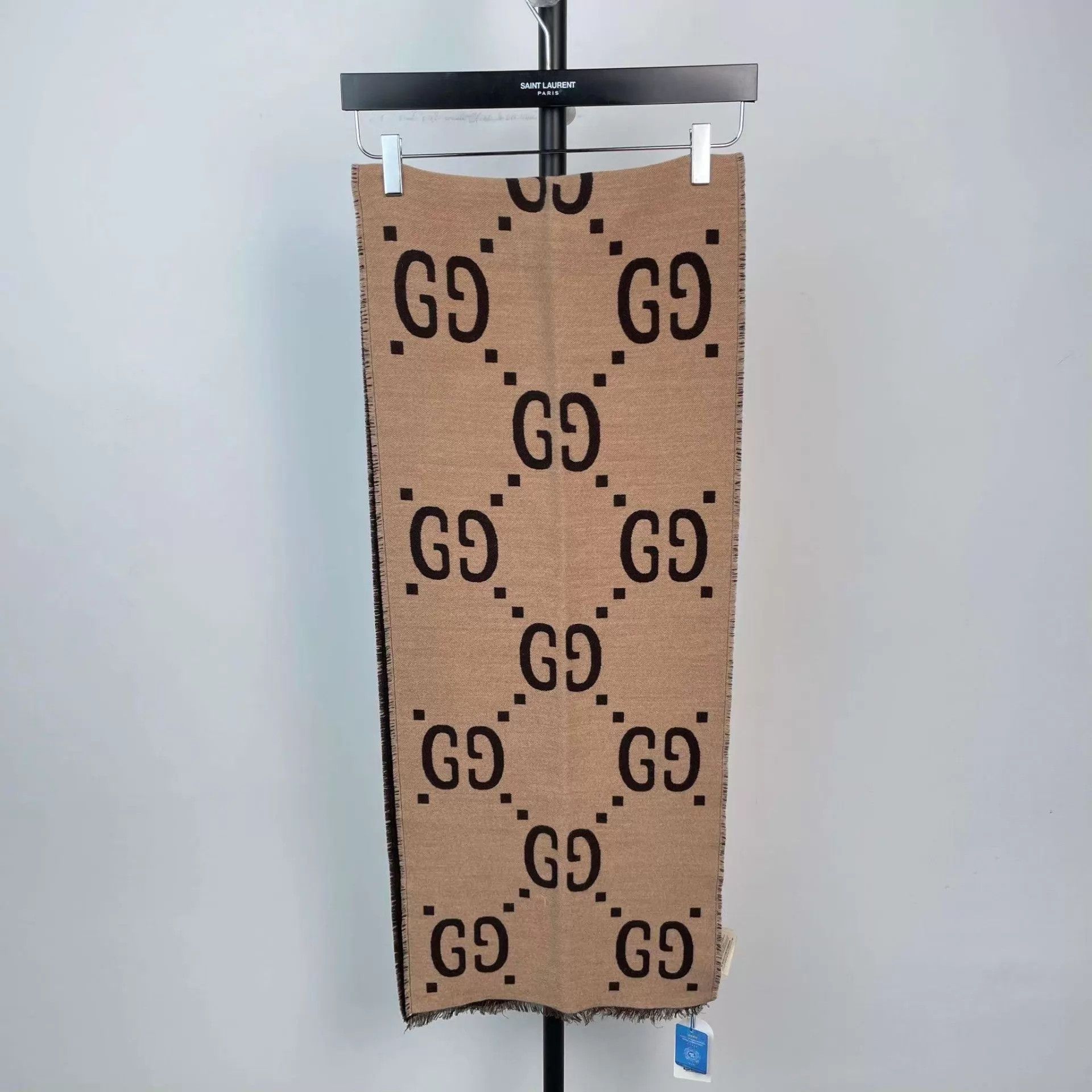 Gucci Gucci 98 New Double Face Wool Logo Print Deep Brown Scarf Size ONE SIZE - 2 Thumbnail