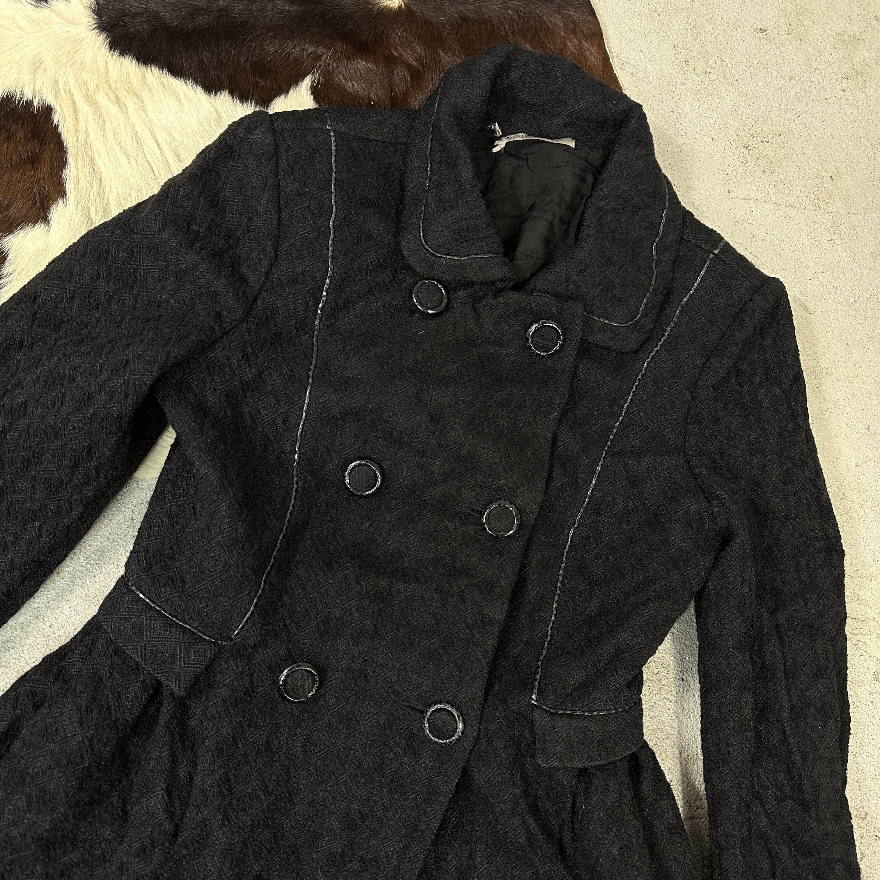 Bottega Veneta × Vintage Bottega Veneta High Quality Luxury Coat Cloak Jacket Black Size US S / EU 44-46 / 1 - 10 Thumbnail