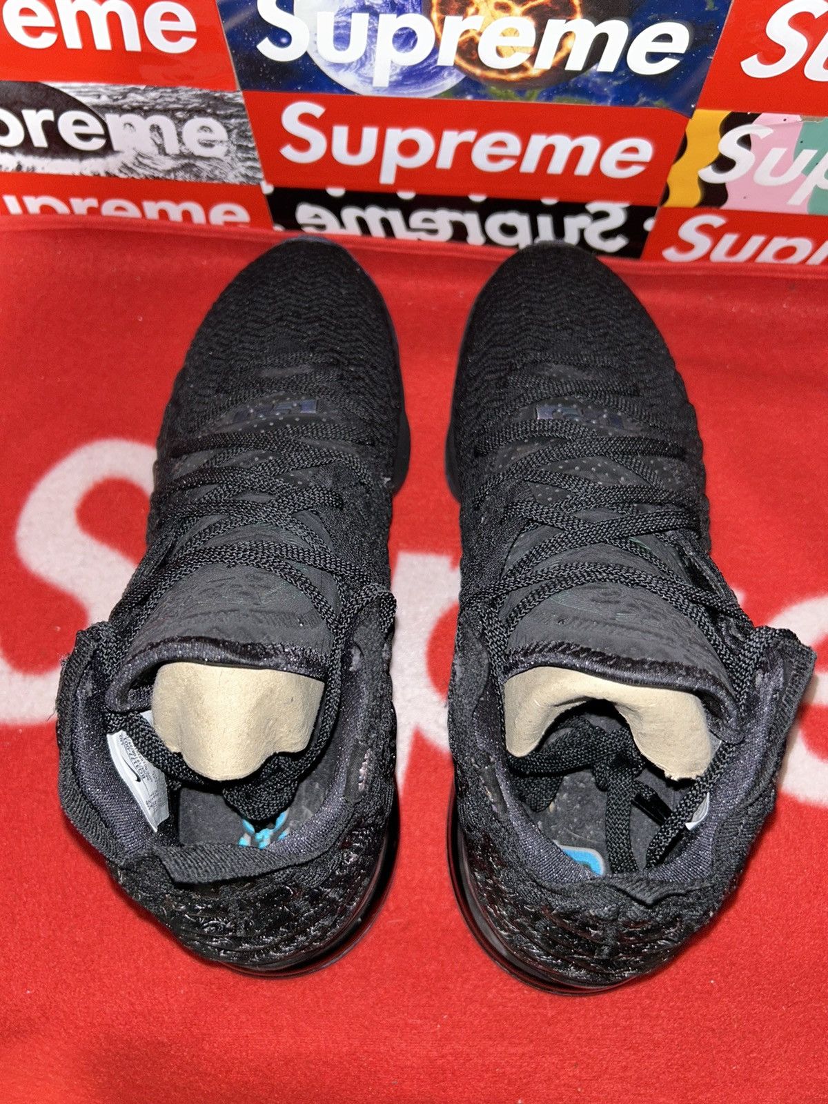 Nike Nike LeBron 17 'Global Currency' BQ3177-001 size 12 Size US 12 / EU 45 - 4 Thumbnail