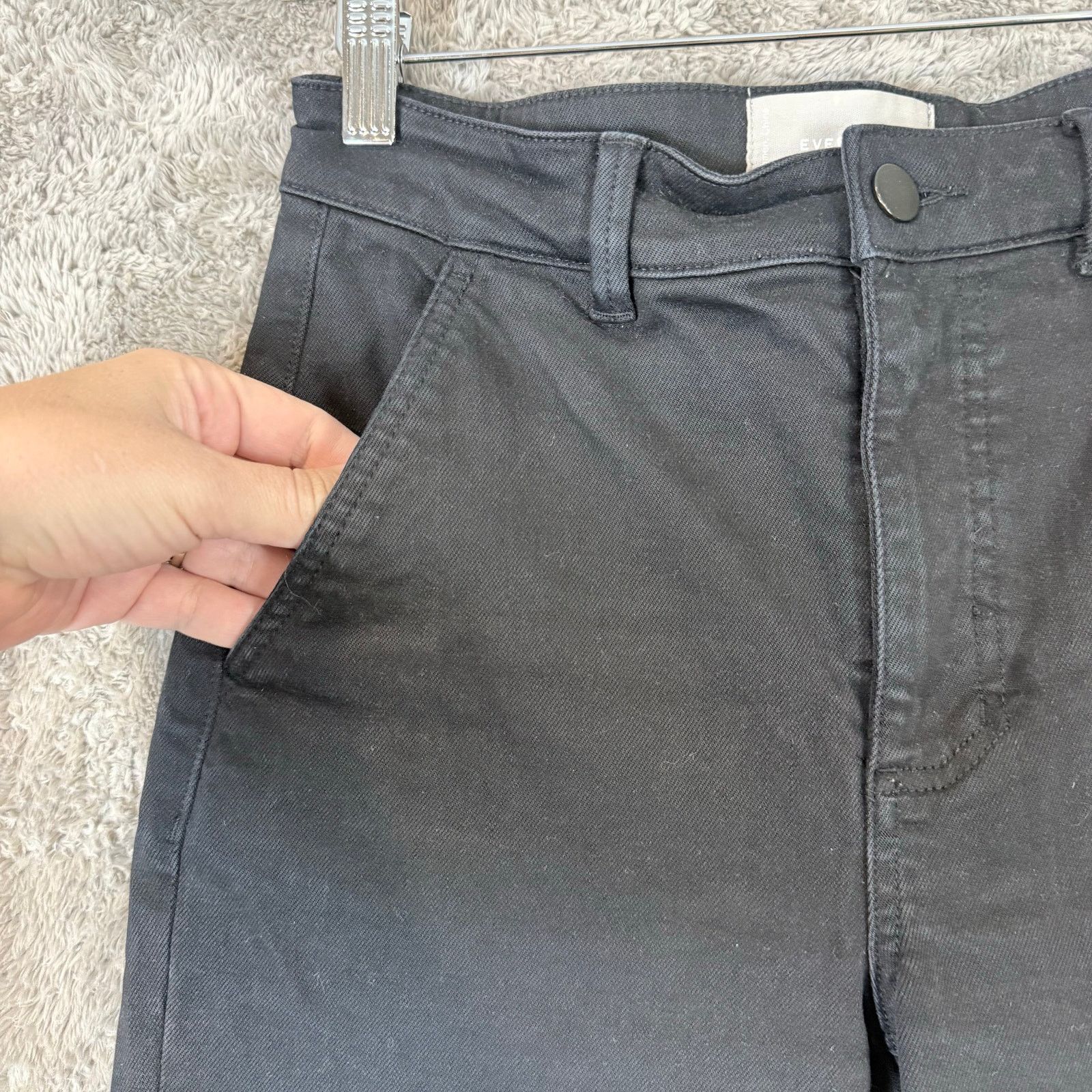 Everlane Everlane Size 2 Black Cropped Straight Regular Jeans Size 26" / US 2 / IT 38 - 3 Thumbnail