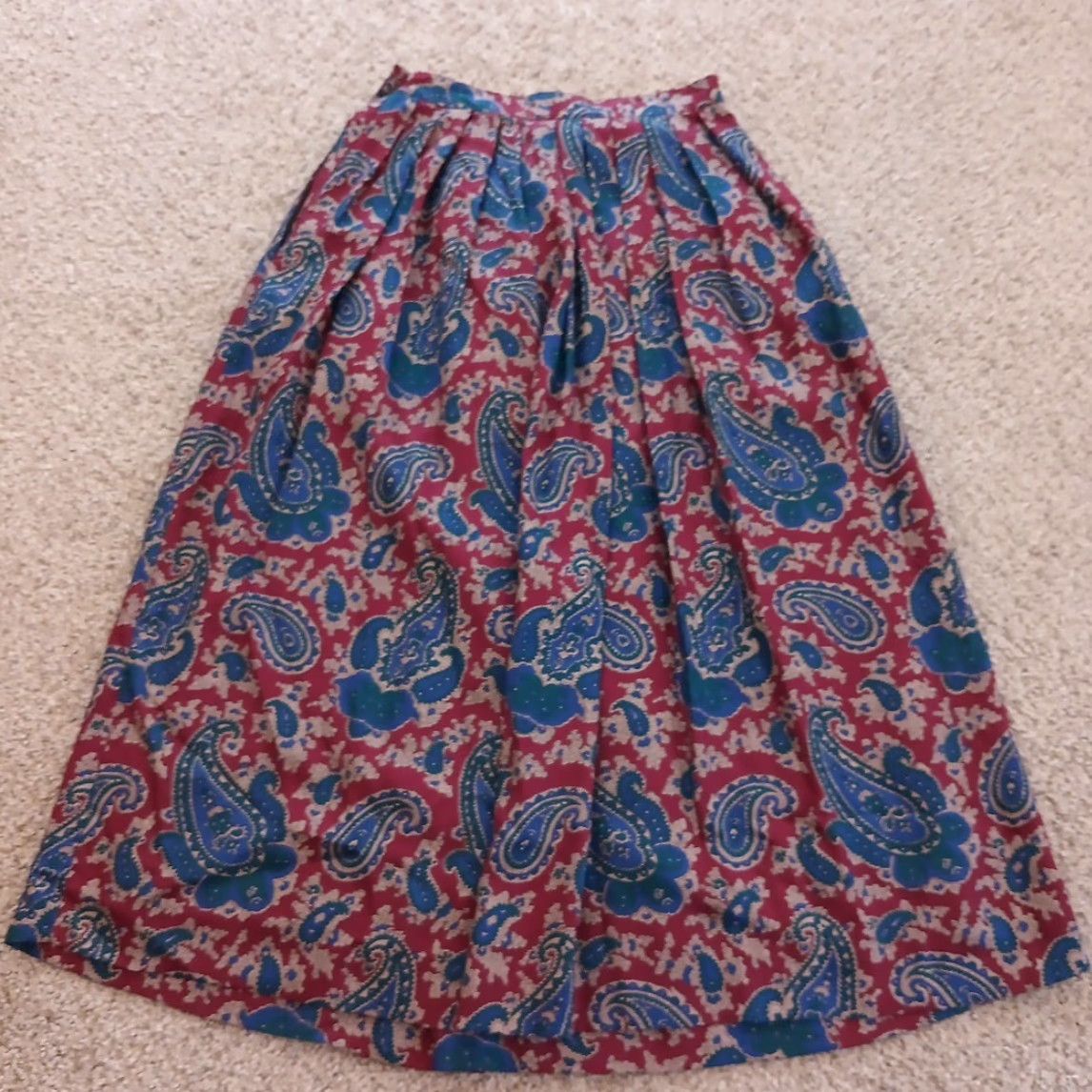 Lands' End Lands' End Skirt Maxi Women Size 8 Red Rayon Lined Pleated Pockets Paisley Long Size 30" / US 8 / IT 44 - 6 Thumbnail