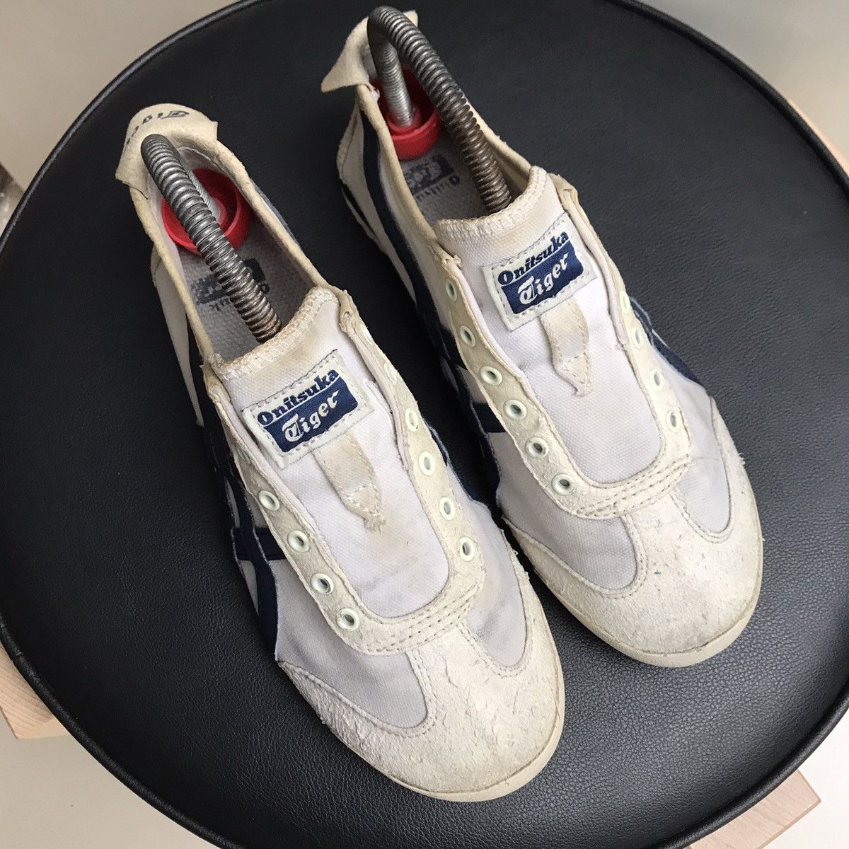 Japanese Brand × Onitsuka Tiger Onitsuka Tiger mexico 66 Slip On White Canvas with navy blue Size US 6 / EU 39 - 7 Thumbnail