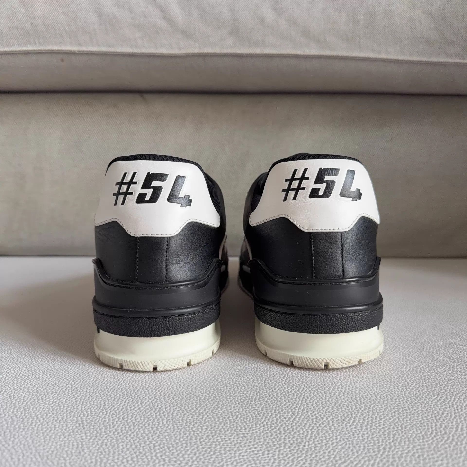 Louis Vuitton LV Trainer Black/Gray Cement US9/EU43 Mint Size US 10 / EU 43 - 3 Thumbnail