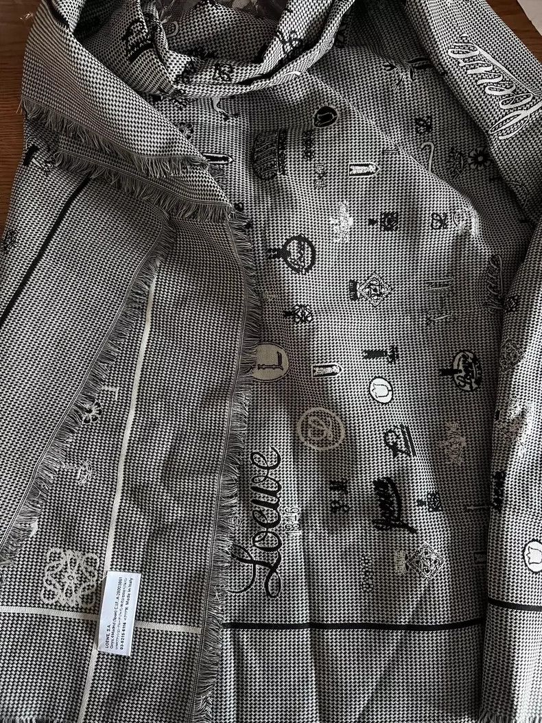 Loewe Loewe size130*140cm scarf Size ONE SIZE - 2 Thumbnail